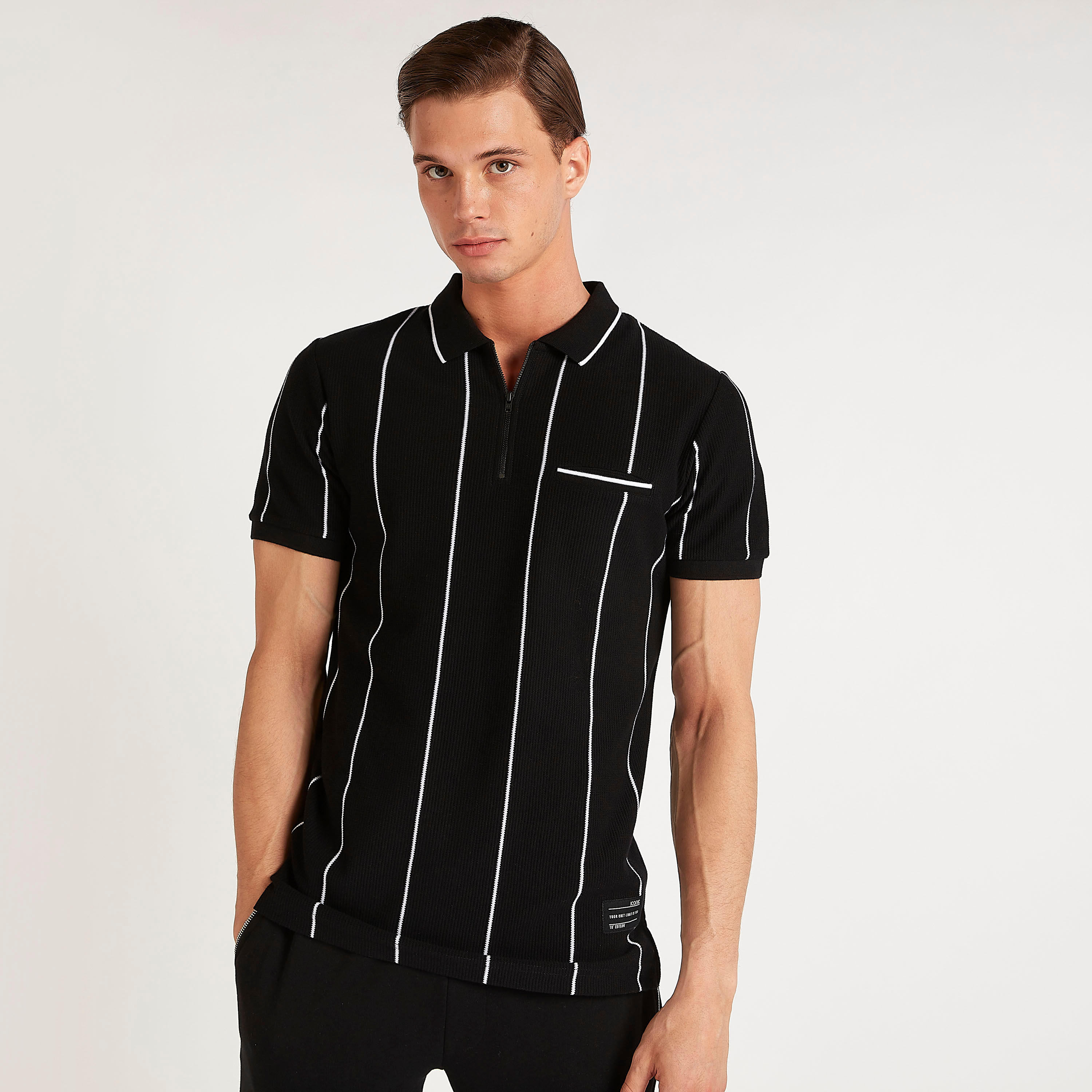 تيشيرت بولو مقلّم بوصلة أزرار سحّاب من آيكونيك-men-clothing-tshirtsandpolos-polos-image-4