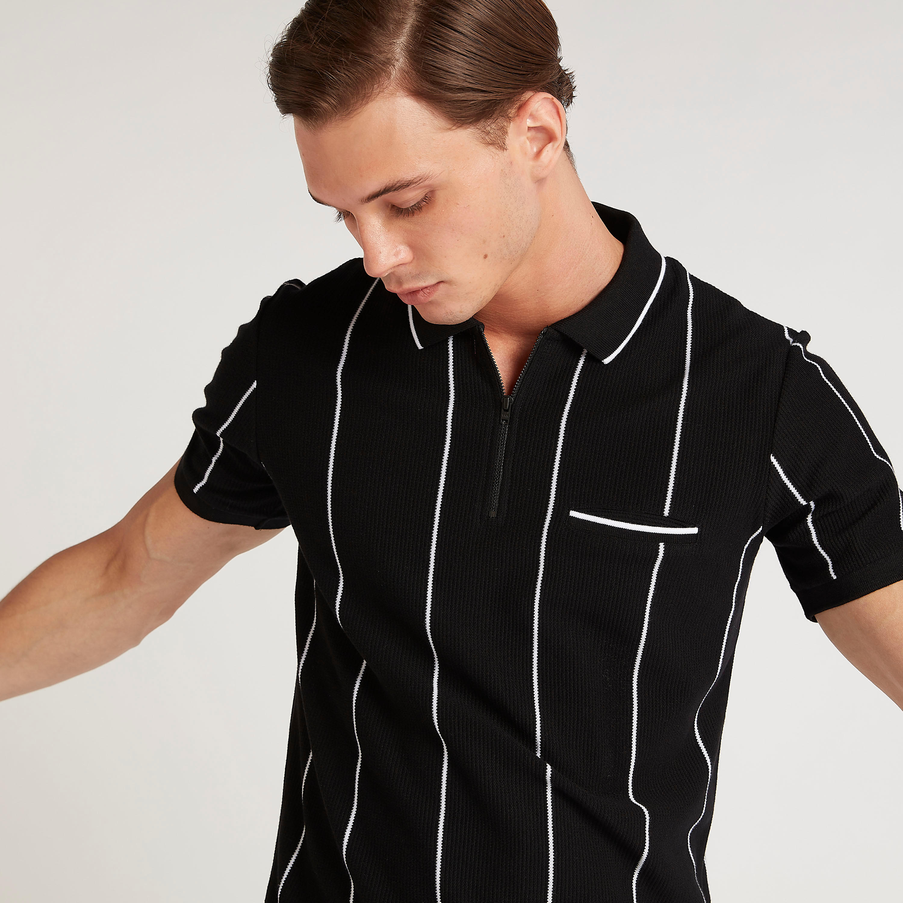 تيشيرت بولو مقلّم بوصلة أزرار سحّاب من آيكونيك-men-clothing-tshirtsandpolos-polos-image-2