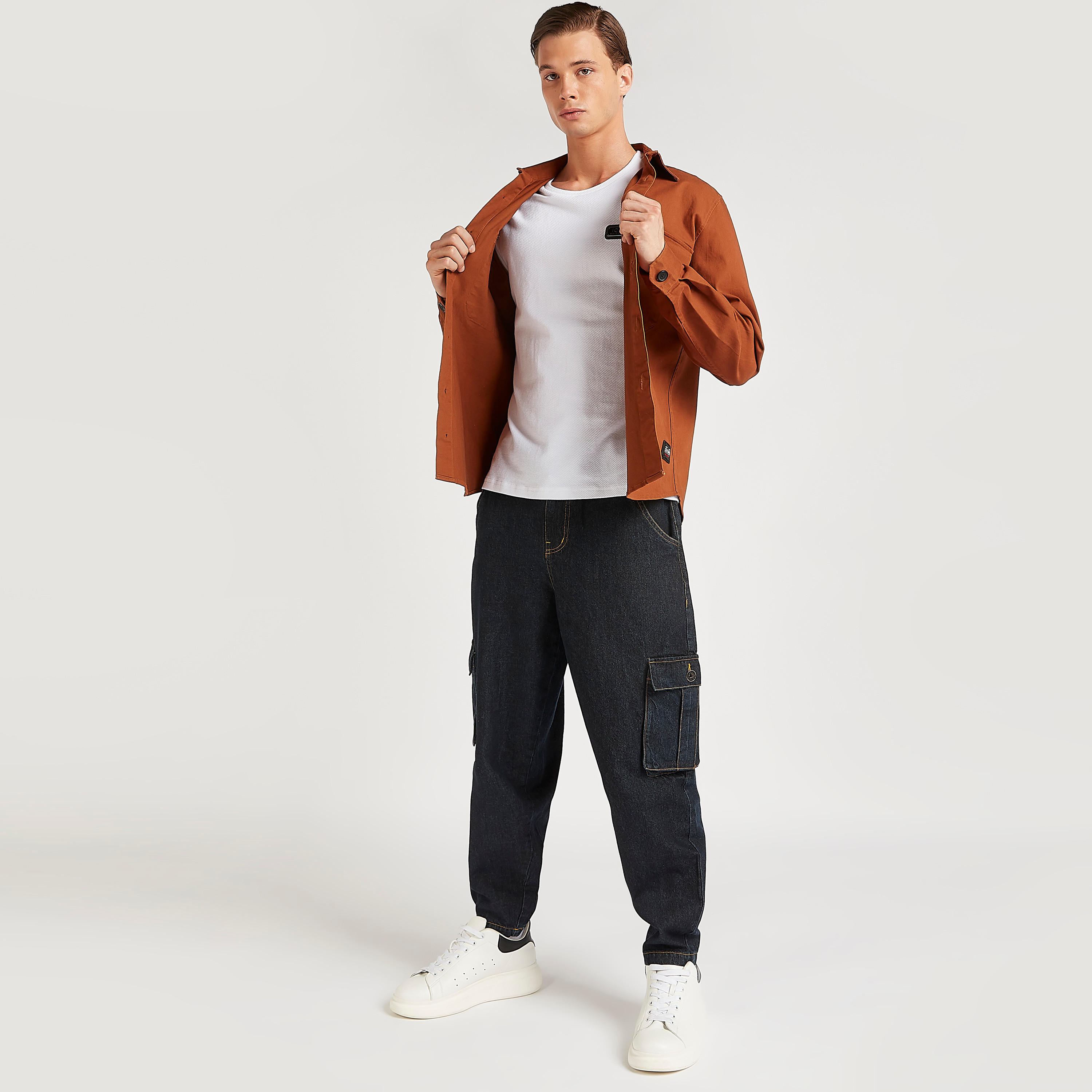 Iconic T-shirt with Applique Detail and Crew Neck-men-clothing-tshirtsandpolos-tshirts-image-2