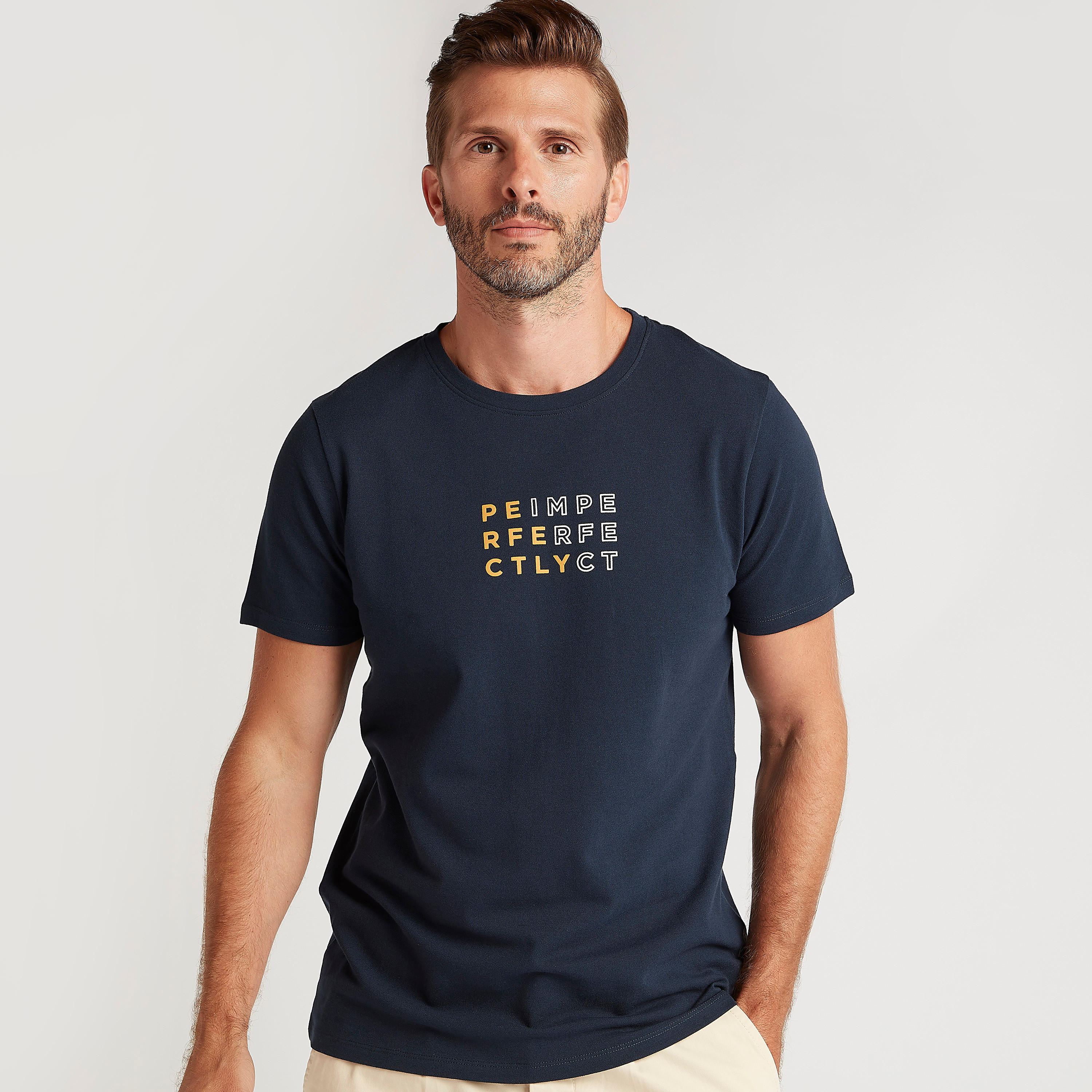 تيشيرت بياقة ضيّقة وأكمام قصيرة وطبعات من بوسيني-men-clothing-tshirtsandpolos-tshirts-image-5