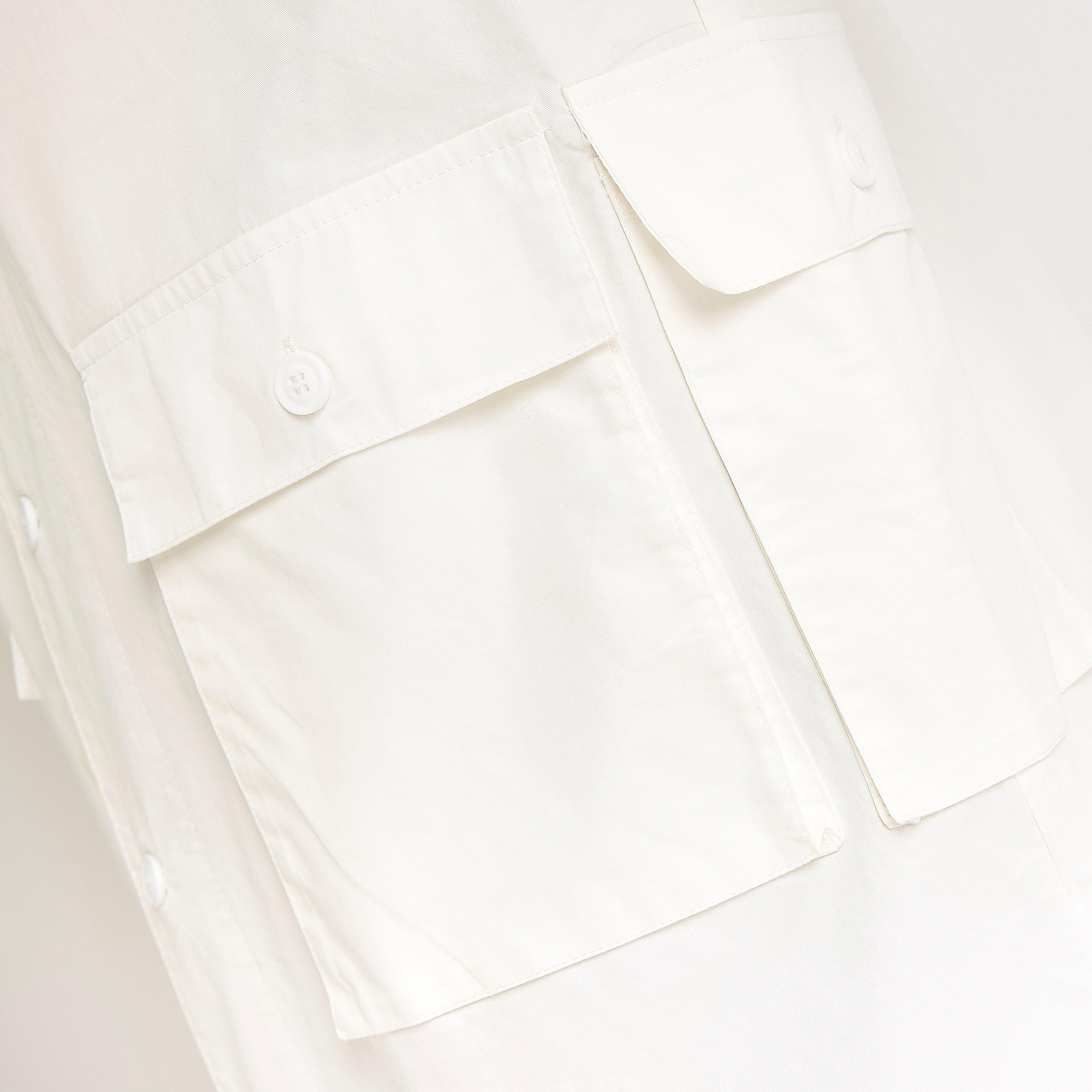 قميص سادة بقصّة مريحة وجيوب بطيّة-men-clothing-shirts-image-2