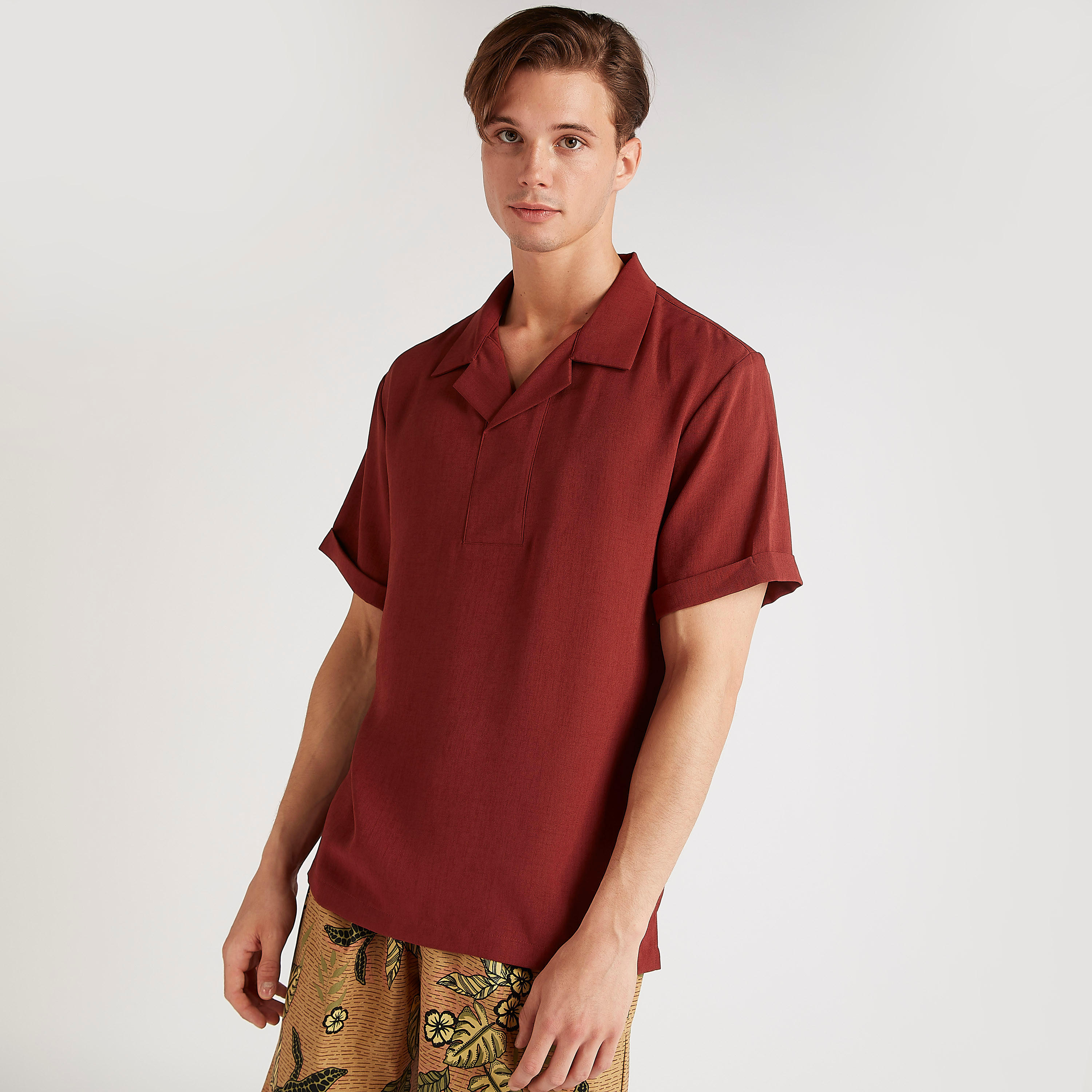 Iconic Solid Relaxed Fit Shirt with Short Sleeves-men-clothing-shirts-image-7