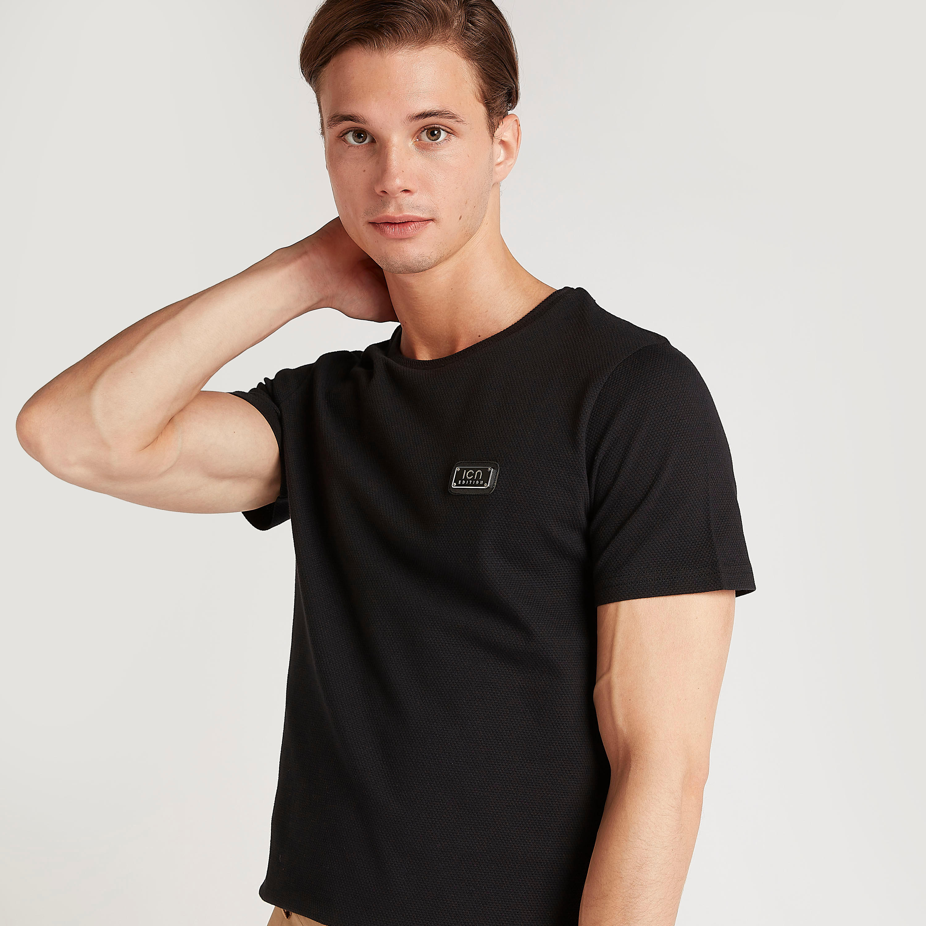 Iconic T-shirt with Applique Detail and Crew Neck-men-clothing-tshirtsandpolos-tshirts-image-6