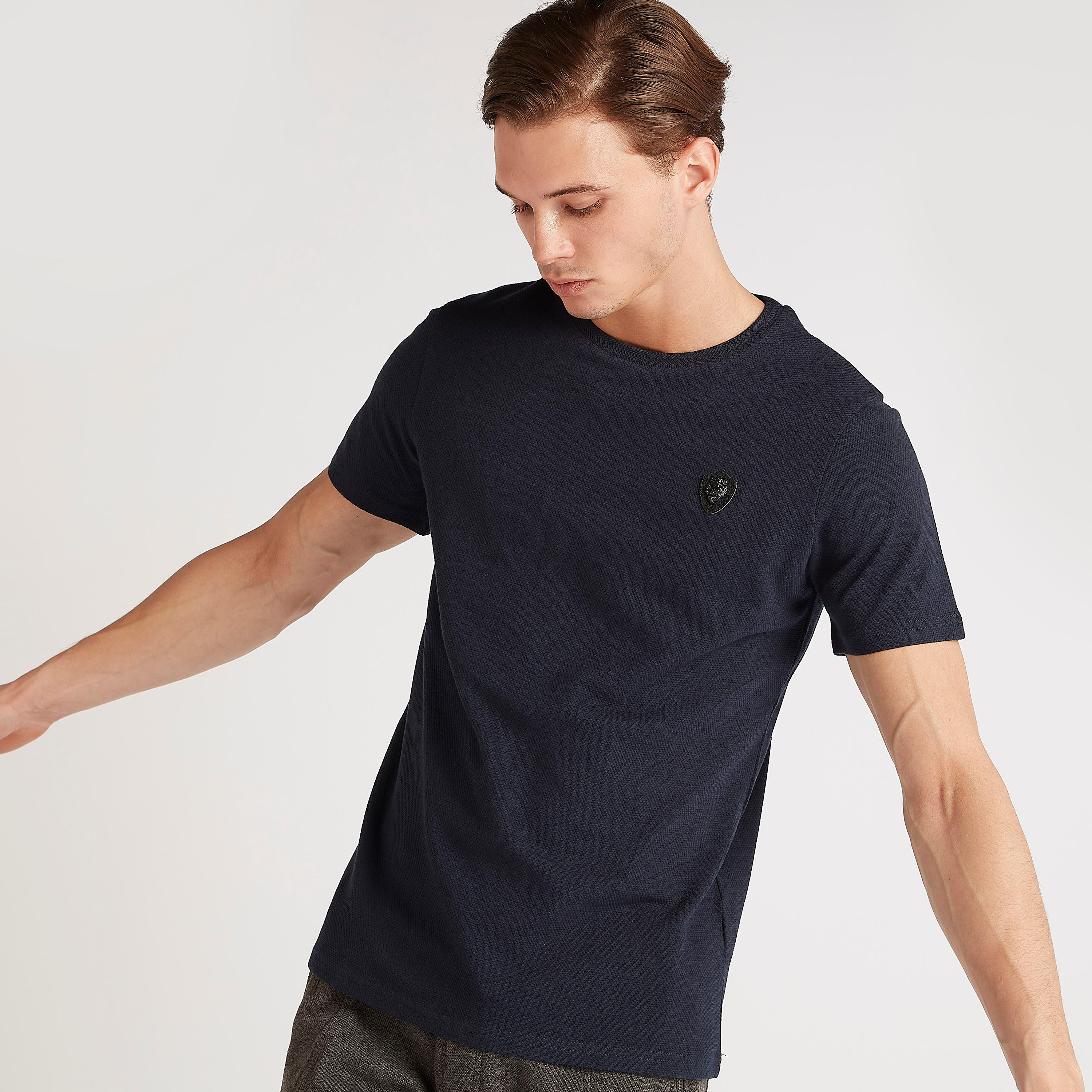 Iconic T-shirt with Applique Detail and Crew Neck-men-clothing-tshirtsandpolos-tshirts-image-1
