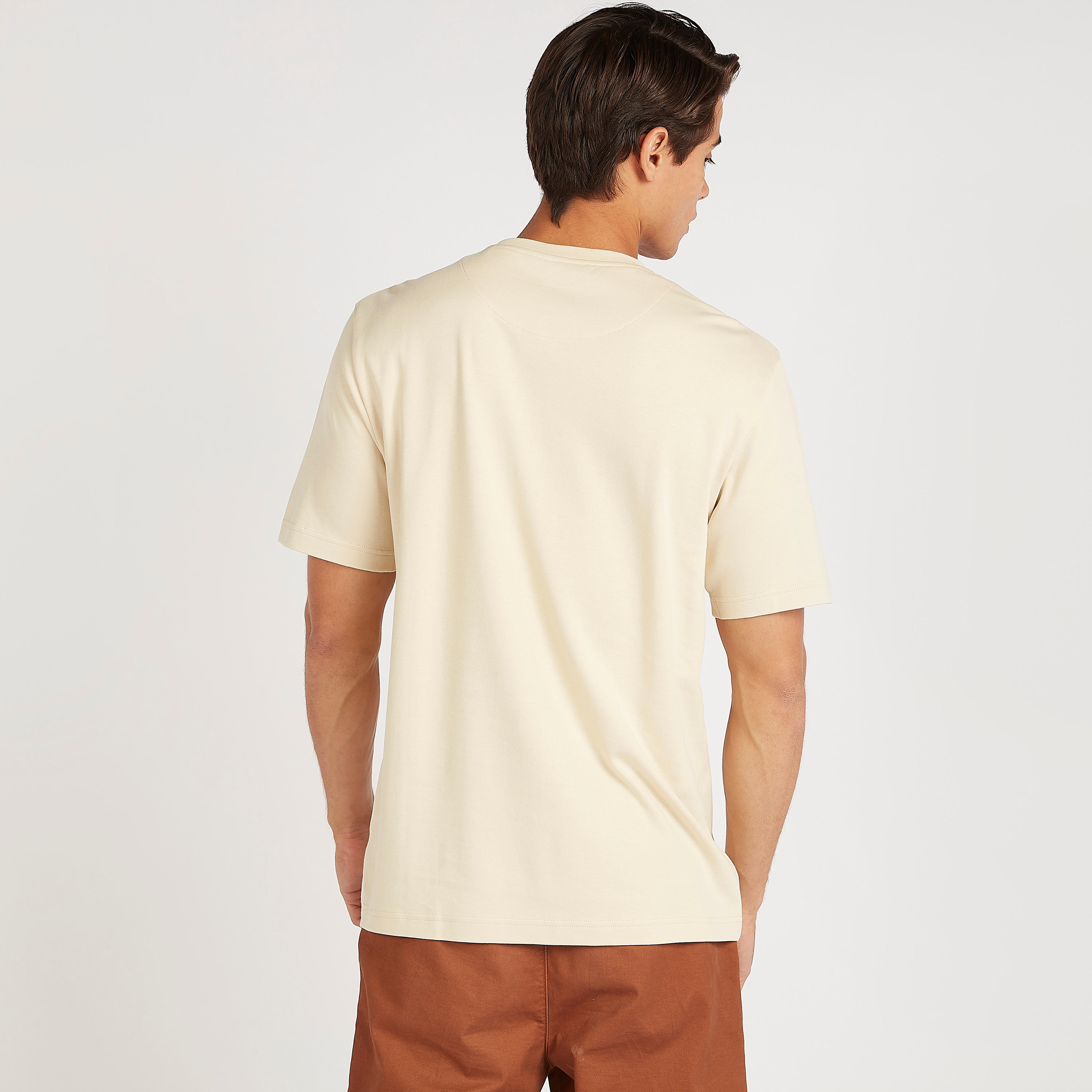 تيشيرت بياقة ضيّقة وأكمام قصيرة وطبعات من بوسيني-men-clothing-tshirtsandpolos-tshirts-image-4
