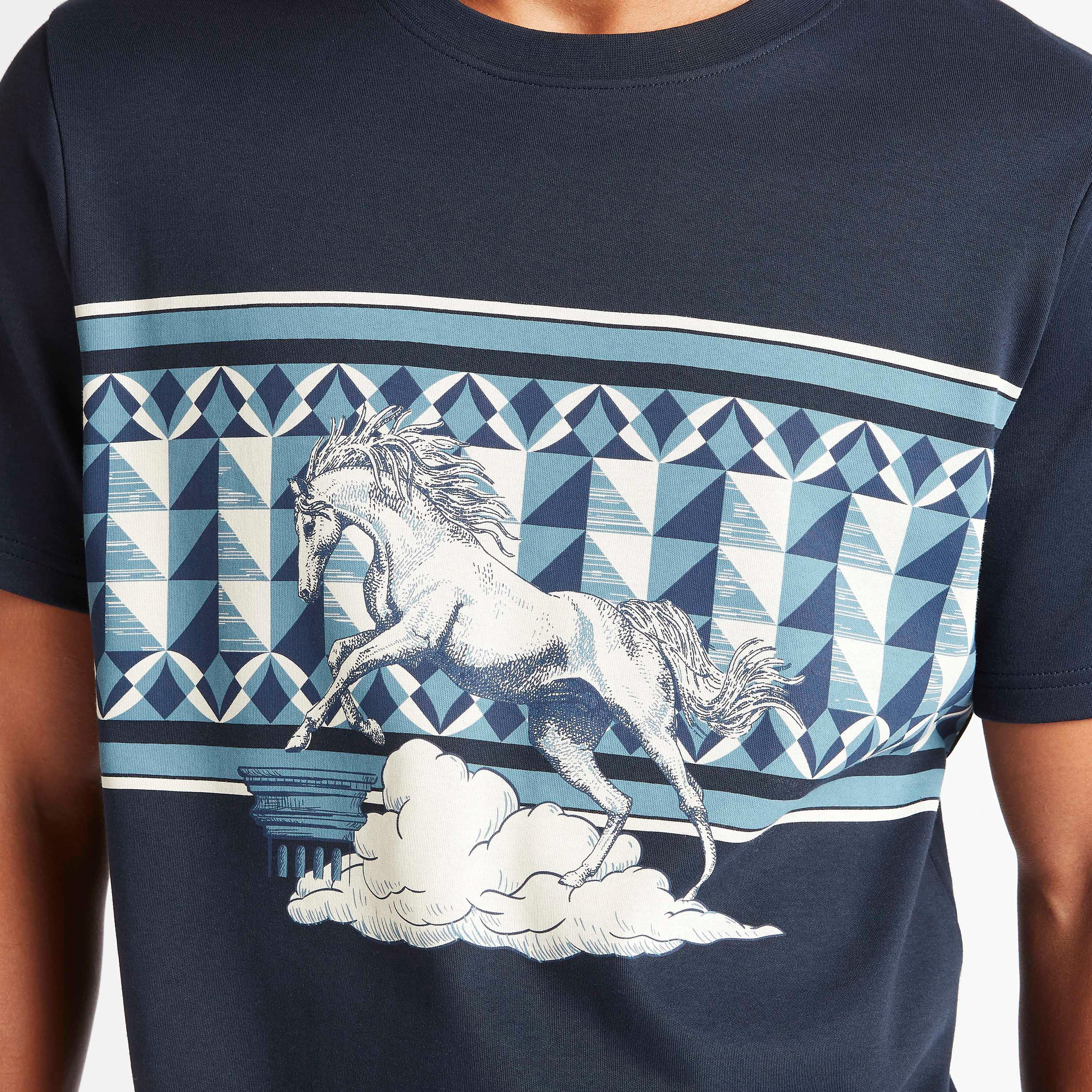 تيشيرت بياقة ضيّقة وأكمام قصيرة وطبعات من آيكونيك-men-clothing-tshirtsandpolos-tshirts-image-2