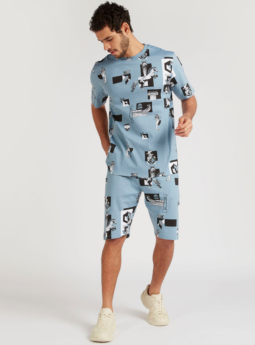 Iconic Printed Slim Fit Shorts with Drawstring Closure-men-clothing-bottoms-shorts-image-6
