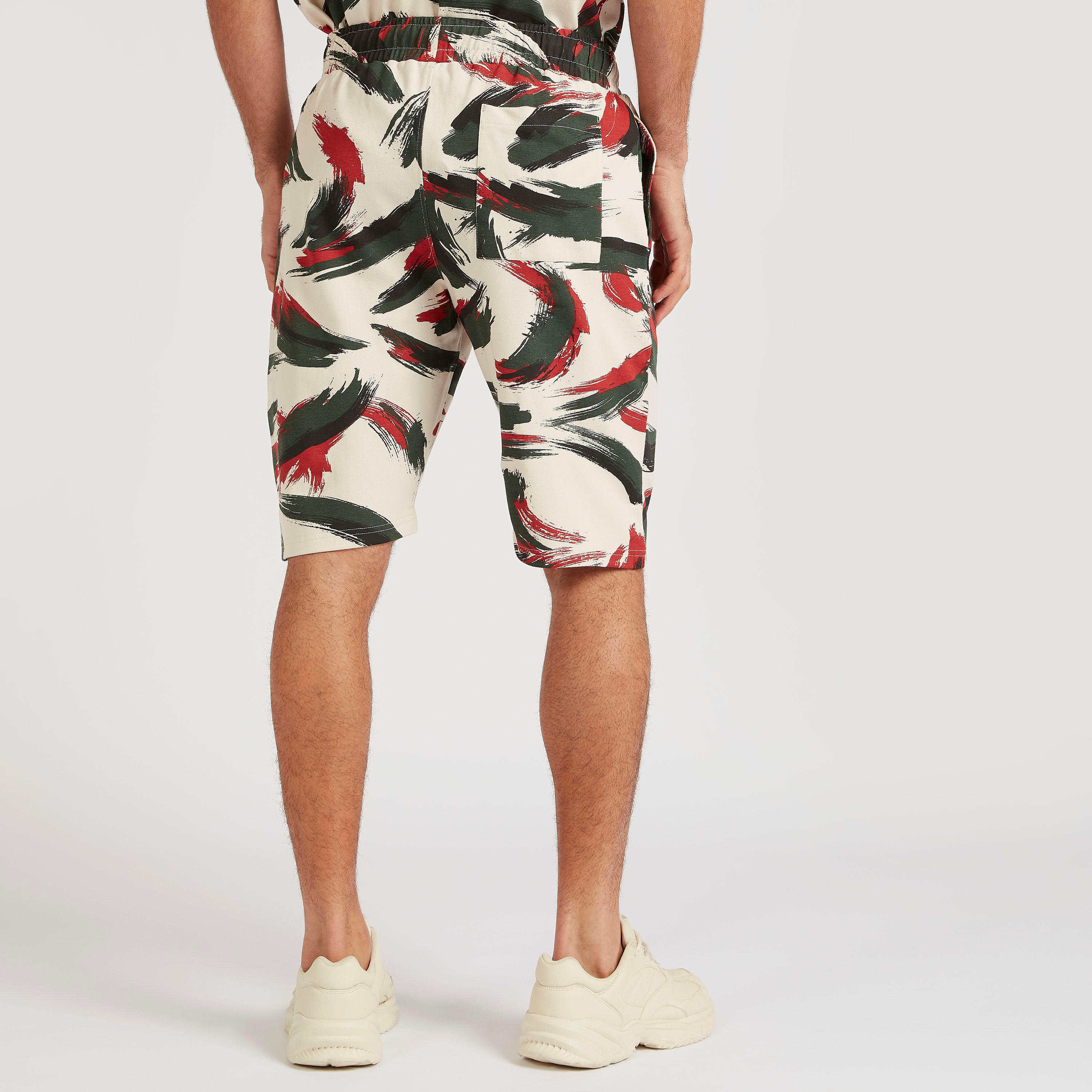 شورت بقصة سليم وخصر مرن وطبعات من آيكونيك-men-clothing-bottoms-shorts-image-4