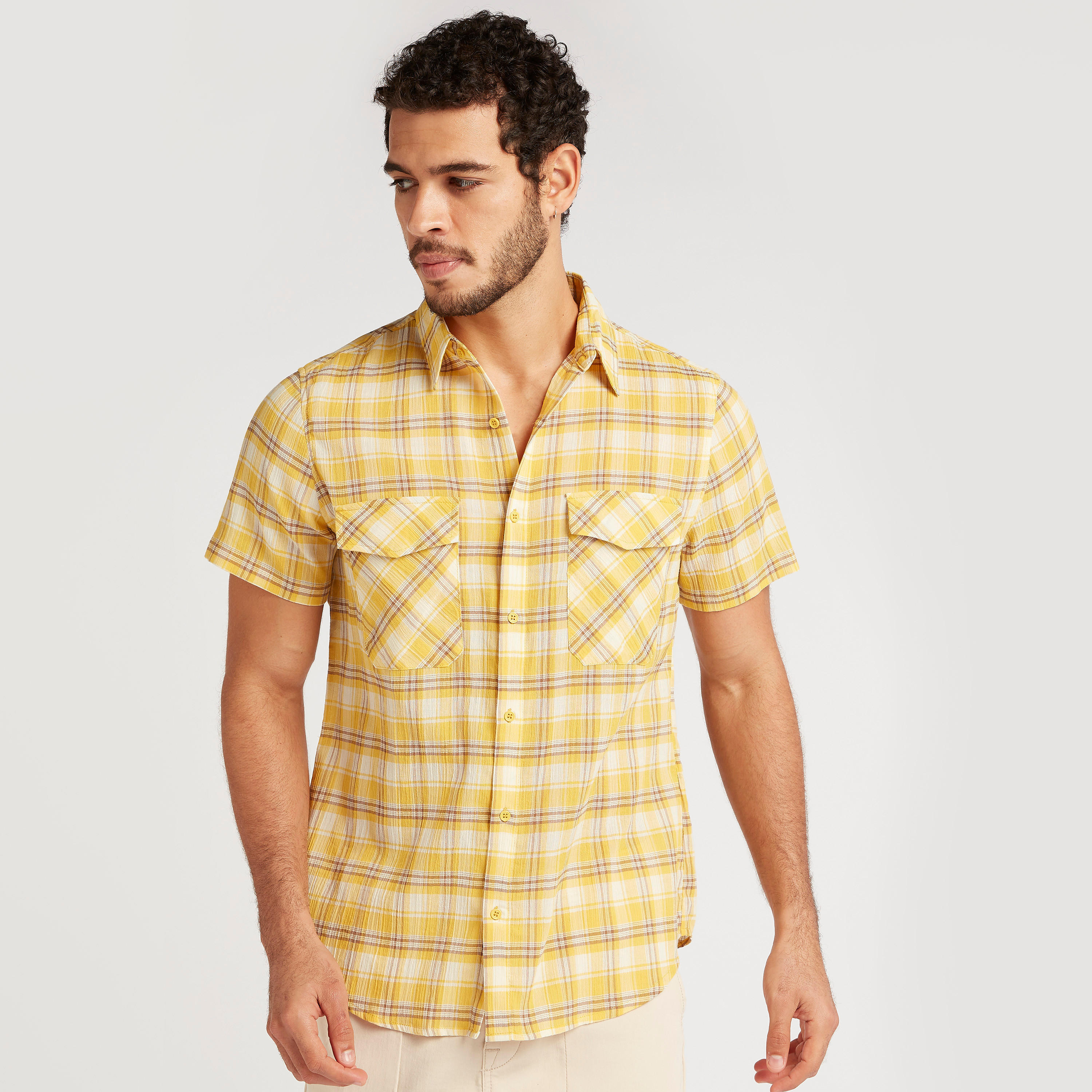 قميص كاروهات بقصة سليم وياقة عاديّة وأكمام قصيرة-men-clothing-shirts-image-6