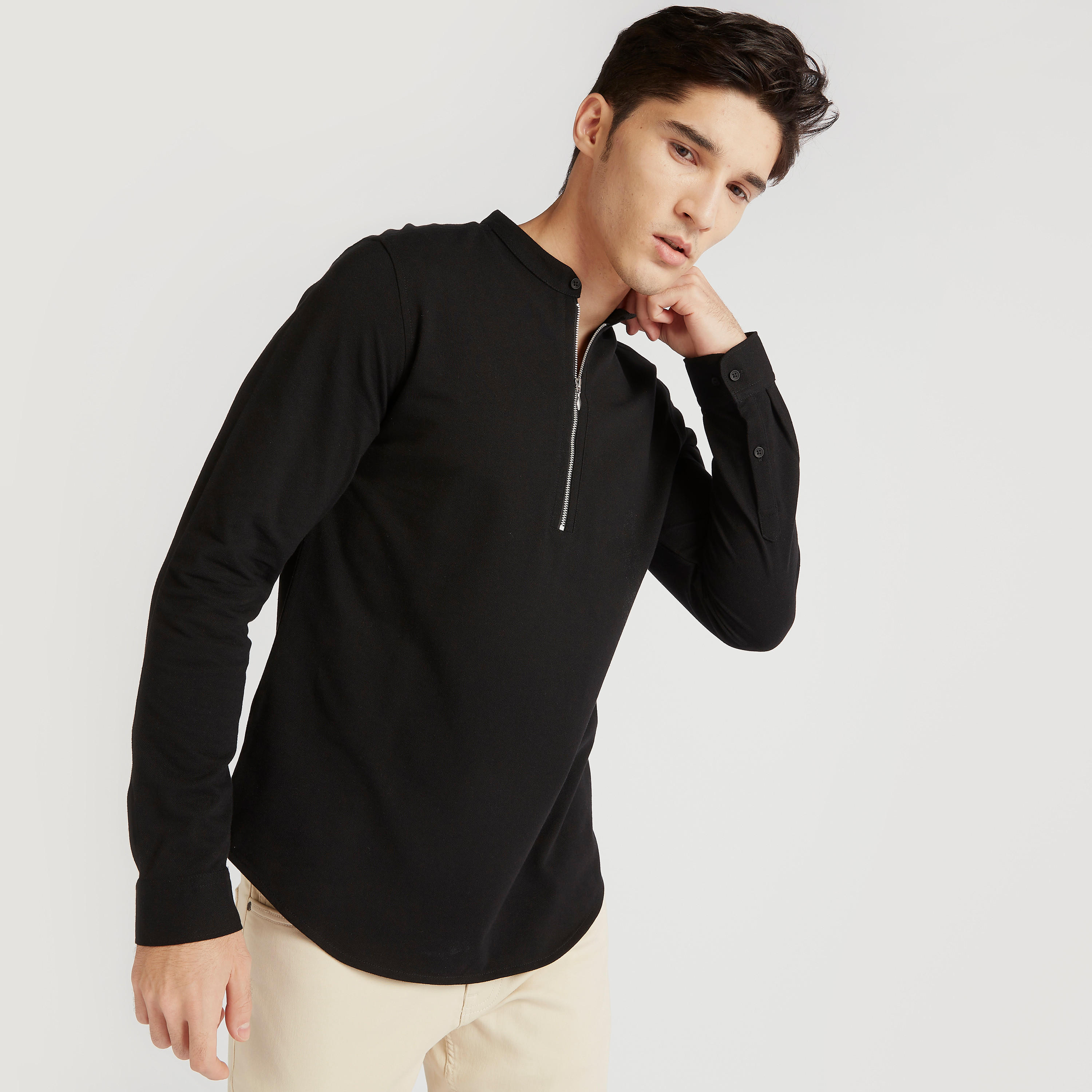 قميص بقصّة سليم وسحاب إغلاق وياقة ماندرين من آيكونيك-men-clothing-shirts-image-15