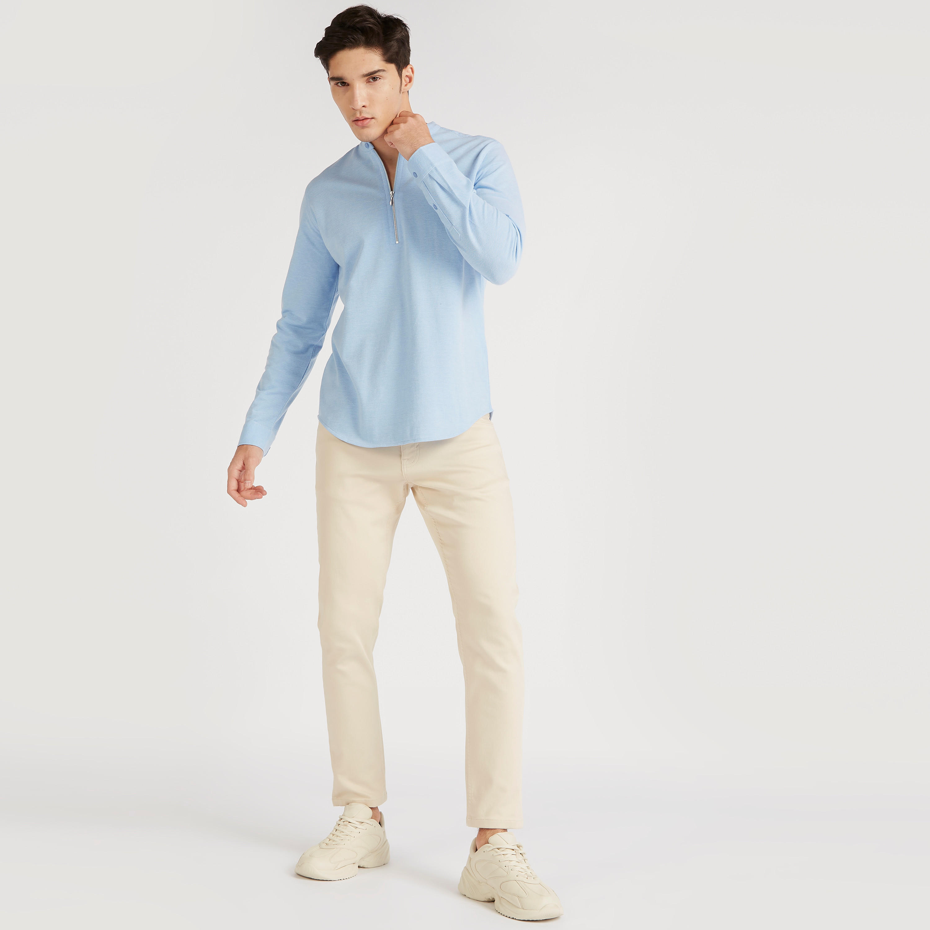قميص بقصّة سليم وسحاب إغلاق وياقة ماندرين من آيكونيك-men-clothing-shirts-image-17