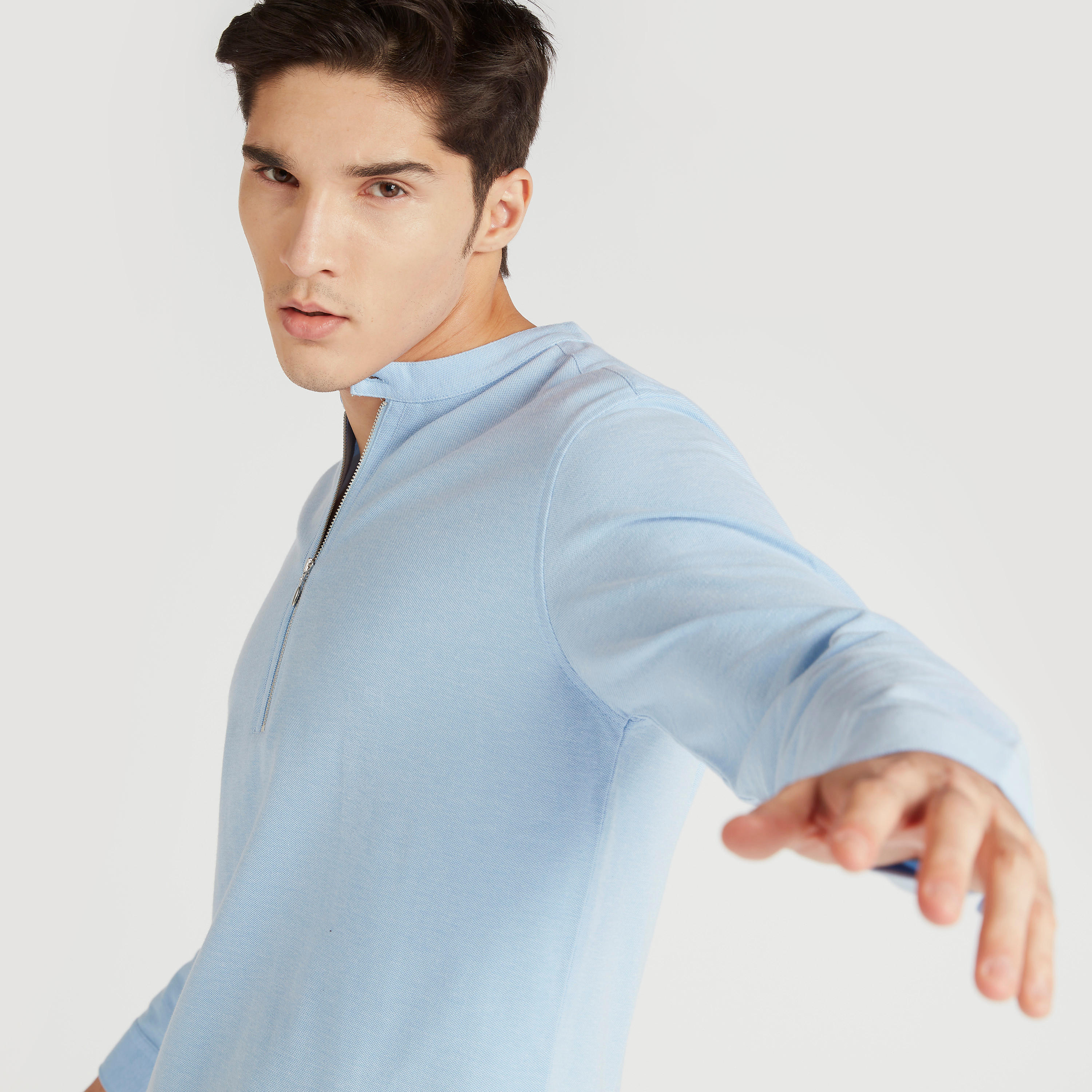 قميص بقصّة سليم وسحاب إغلاق وياقة ماندرين من آيكونيك-men-clothing-shirts-image-21