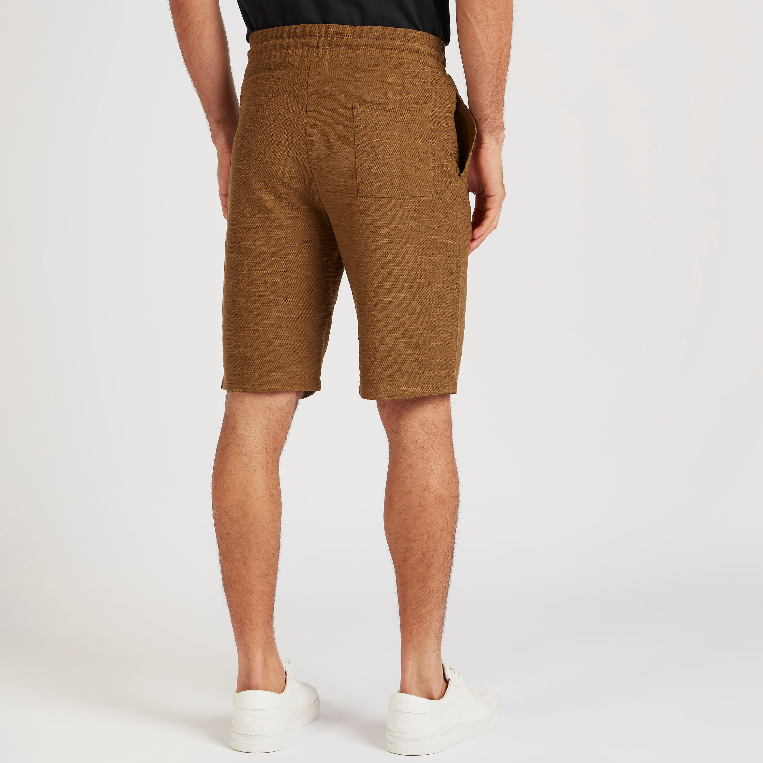 Iconic Textured Shorts with Drawstring Closure and Pockets-men-clothing-bottoms-shorts-image-4