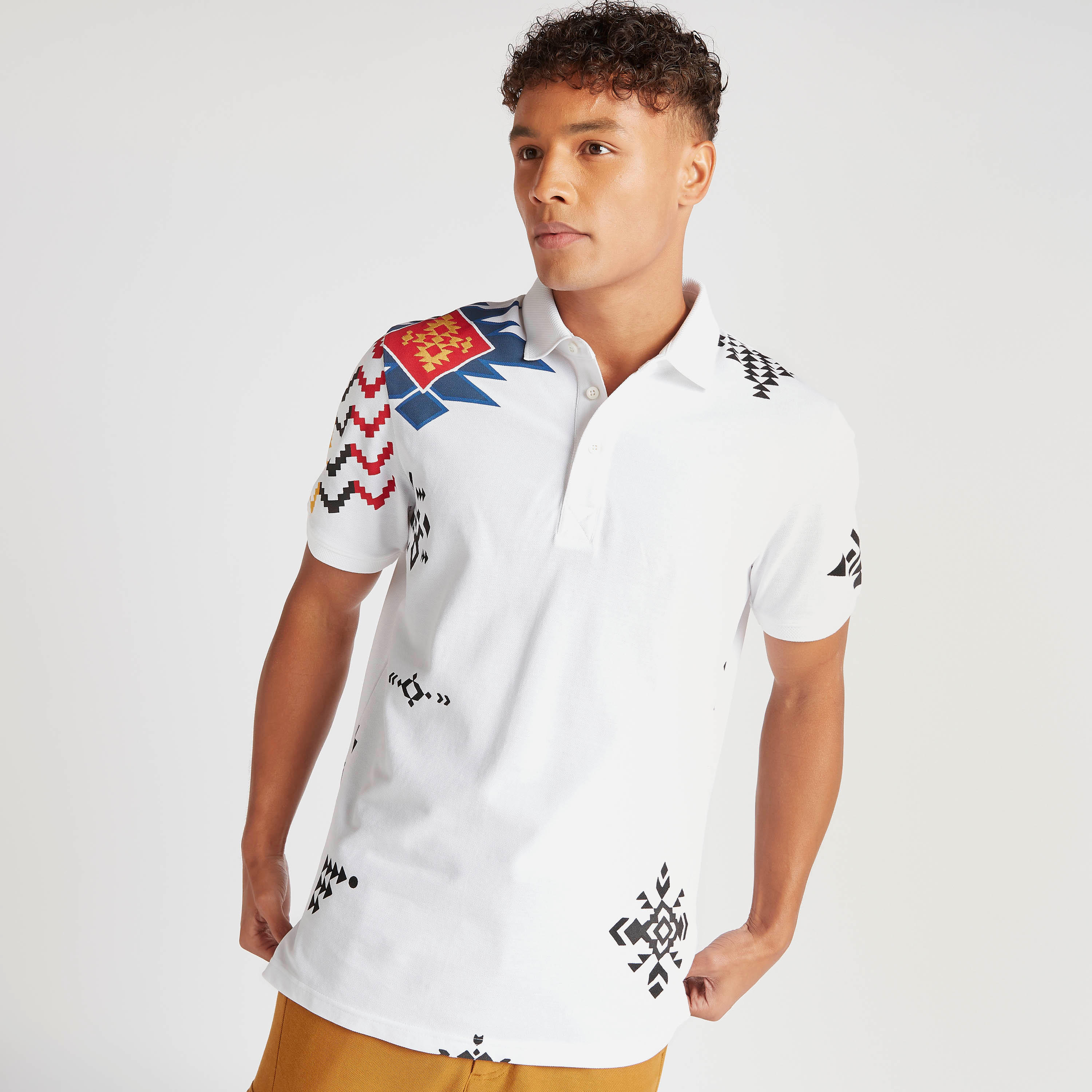 تيشيرت بولو بقصة سليم وأكمام قصيرة وطبعات من آيكونيك-men-clothing-tshirtsandpolos-polos-image-1