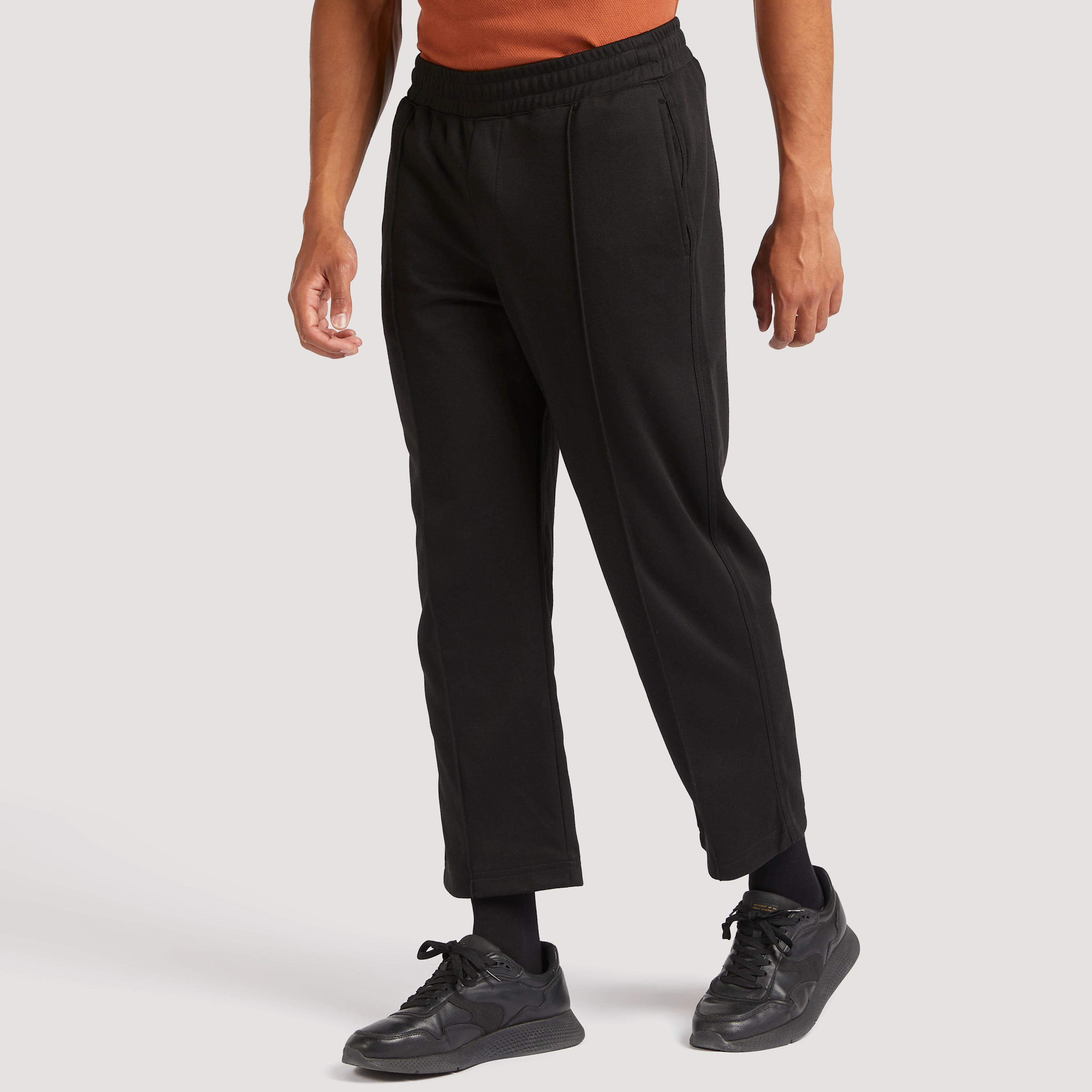 بنطلون سادة بخصر مطّاطي من آيكونيك-men-clothing-bottoms-joggers-image-4