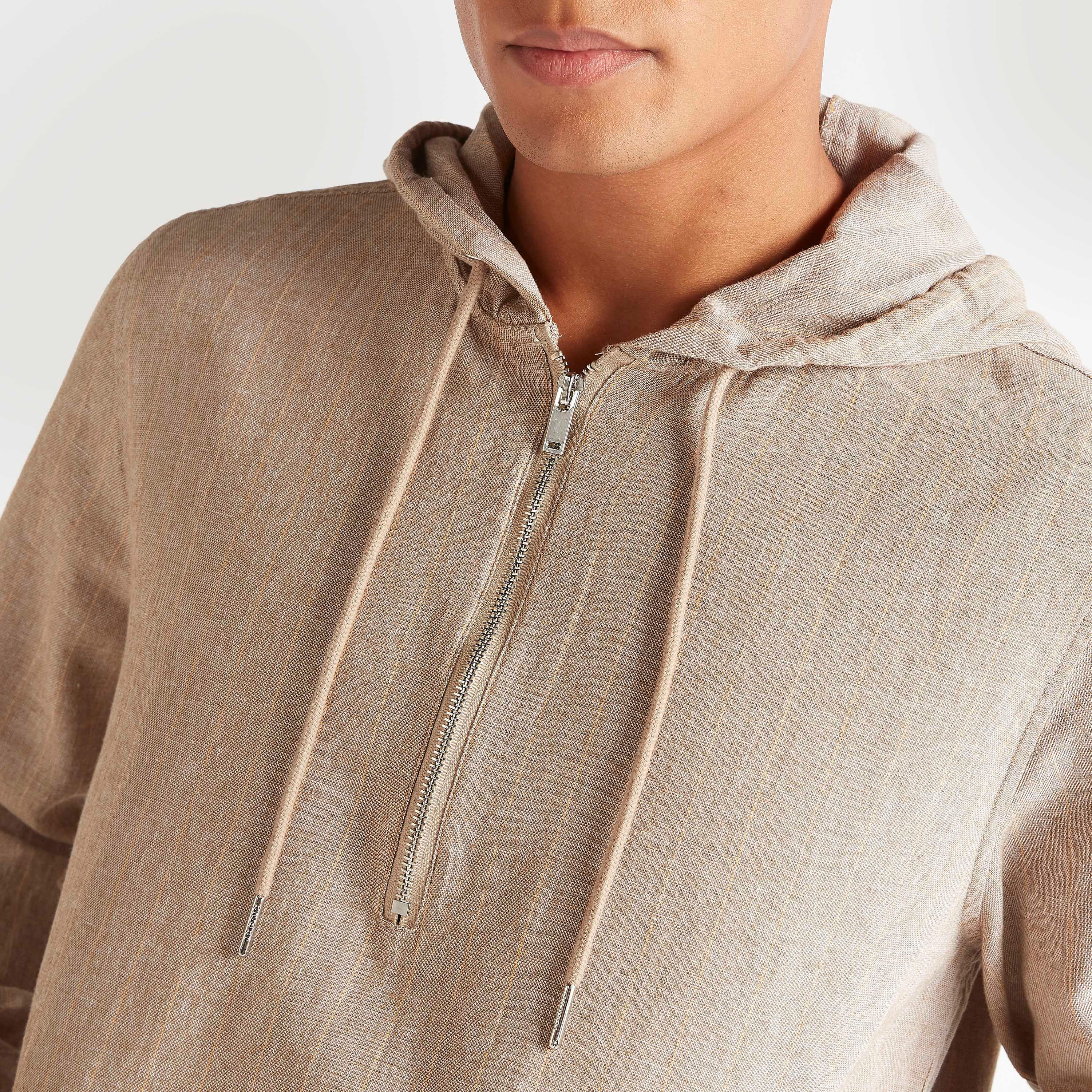 قميص بارز الملمس بقبّعة وأكمام طويلة وجيب كنغر من آيكونيك-men-clothing-shirts-image-3