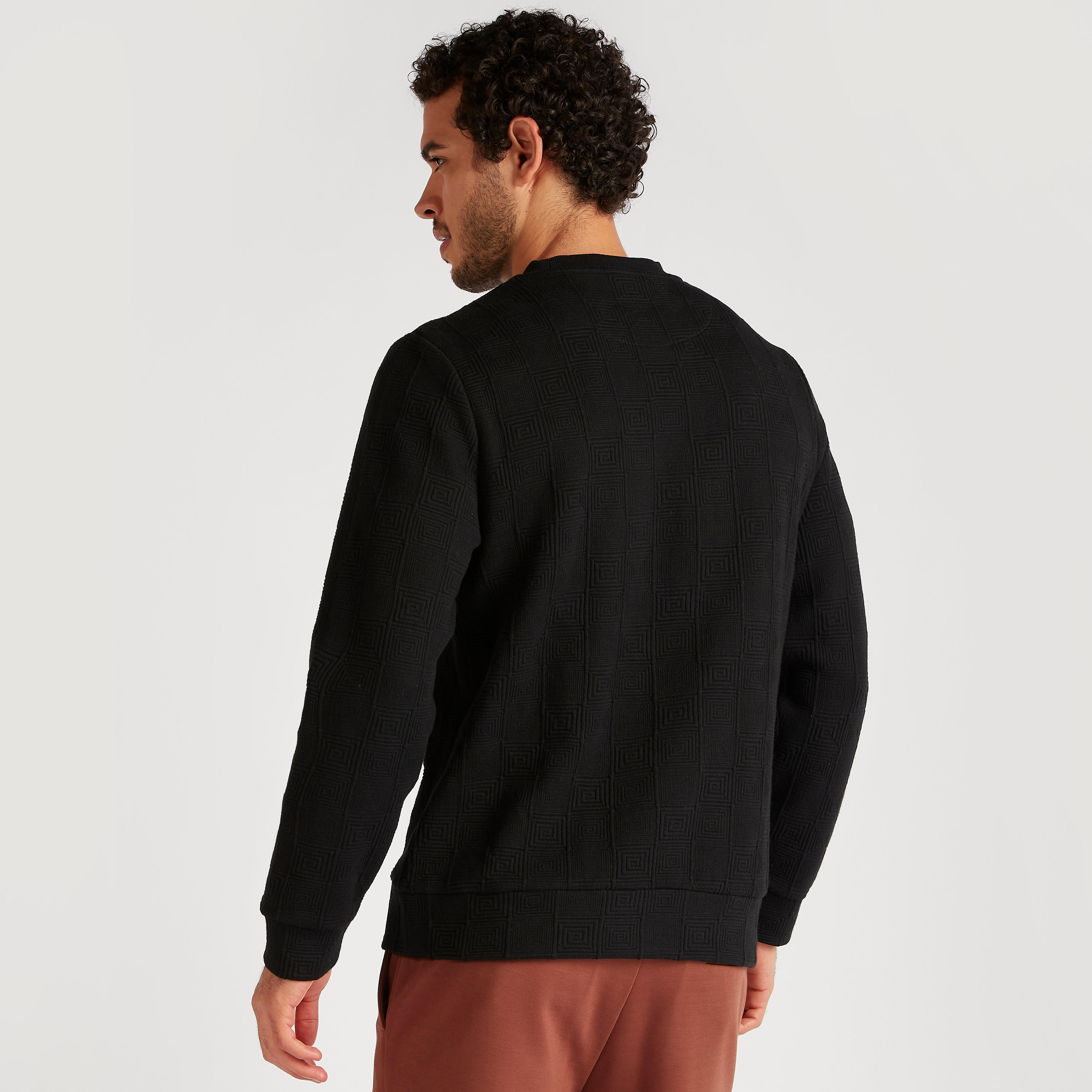 Iconic Textured Sweatshirt with Crew Neck and Long Sleeves-men-winterwear-hoodiesandsweatshirts-image-4