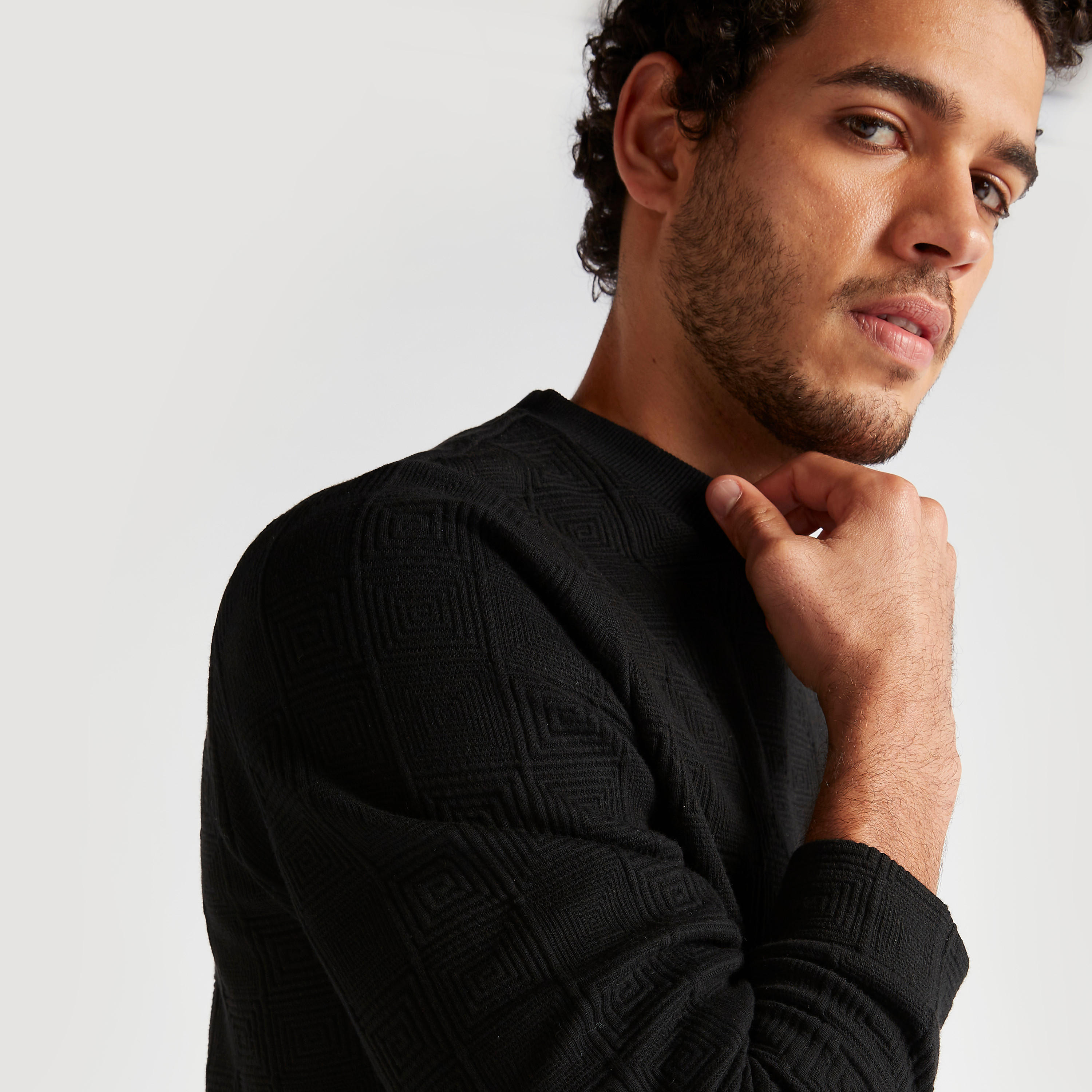 Iconic Textured Sweatshirt with Crew Neck and Long Sleeves-men-winterwear-hoodiesandsweatshirts-image-6