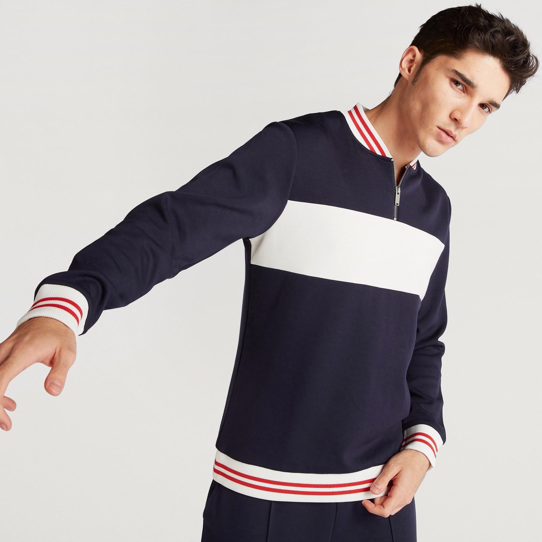 سويت شيرت بياقة ماندارين وسحّاب إغلاق-men-winterwear-hoodiesandsweatshirts-image-5