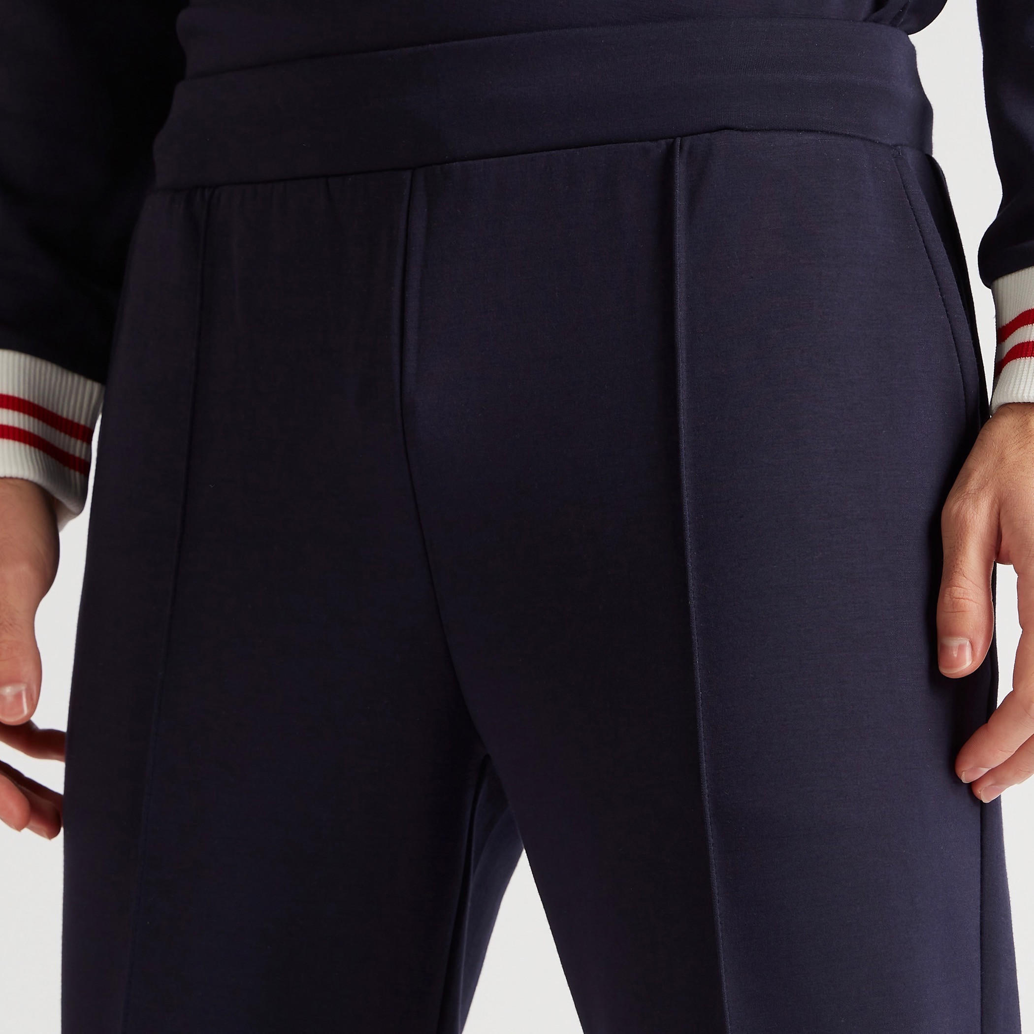 بنطلون رياضي سادة بخصر فليكسي متوسّط الارتفاع وجيوب-men-clothing-bottoms-joggers-image-3