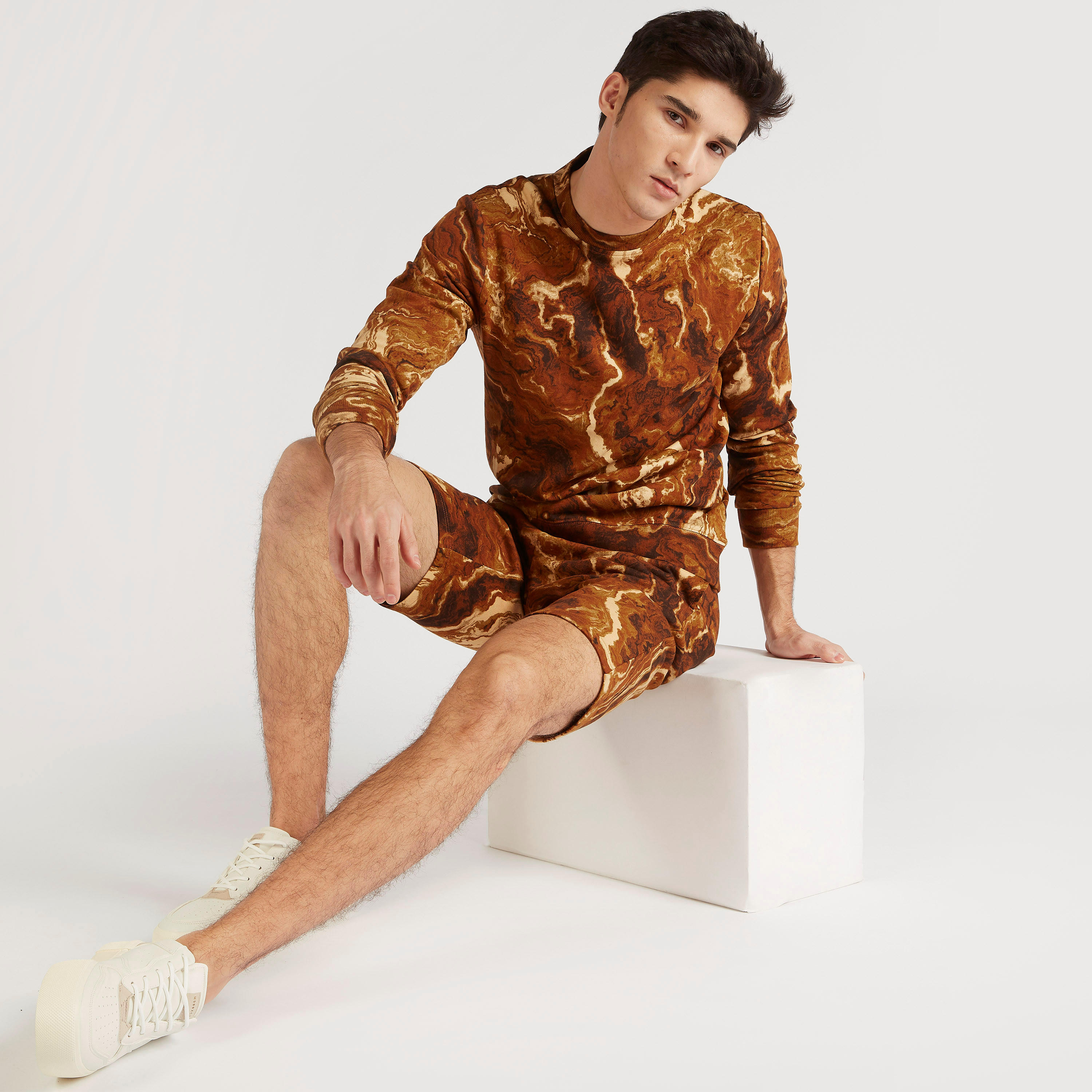 Iconic Print Slim-Fit Shorts with Drawstring Closure-men-clothing-bottoms-shorts-image-2