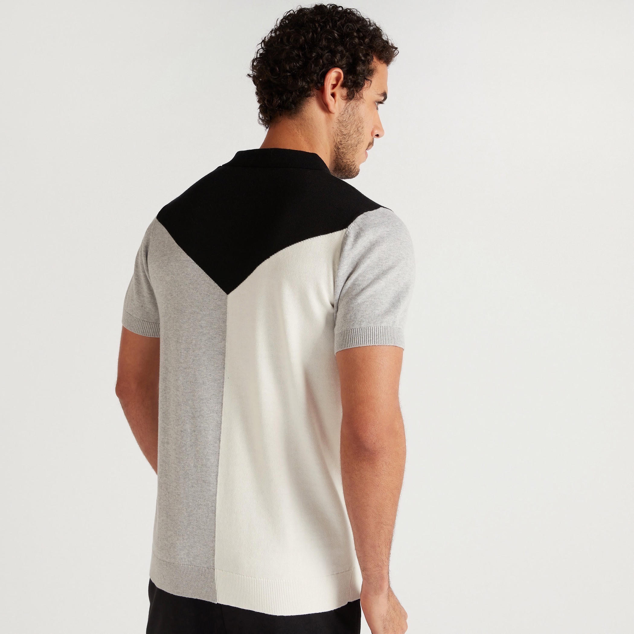 تيشيرت بولو بقوالب ملوّنة وسحّاب إغلاق وأكمام قصيرة من آيكونيك-men-clothing-tshirtsandpolos-polos-image-4