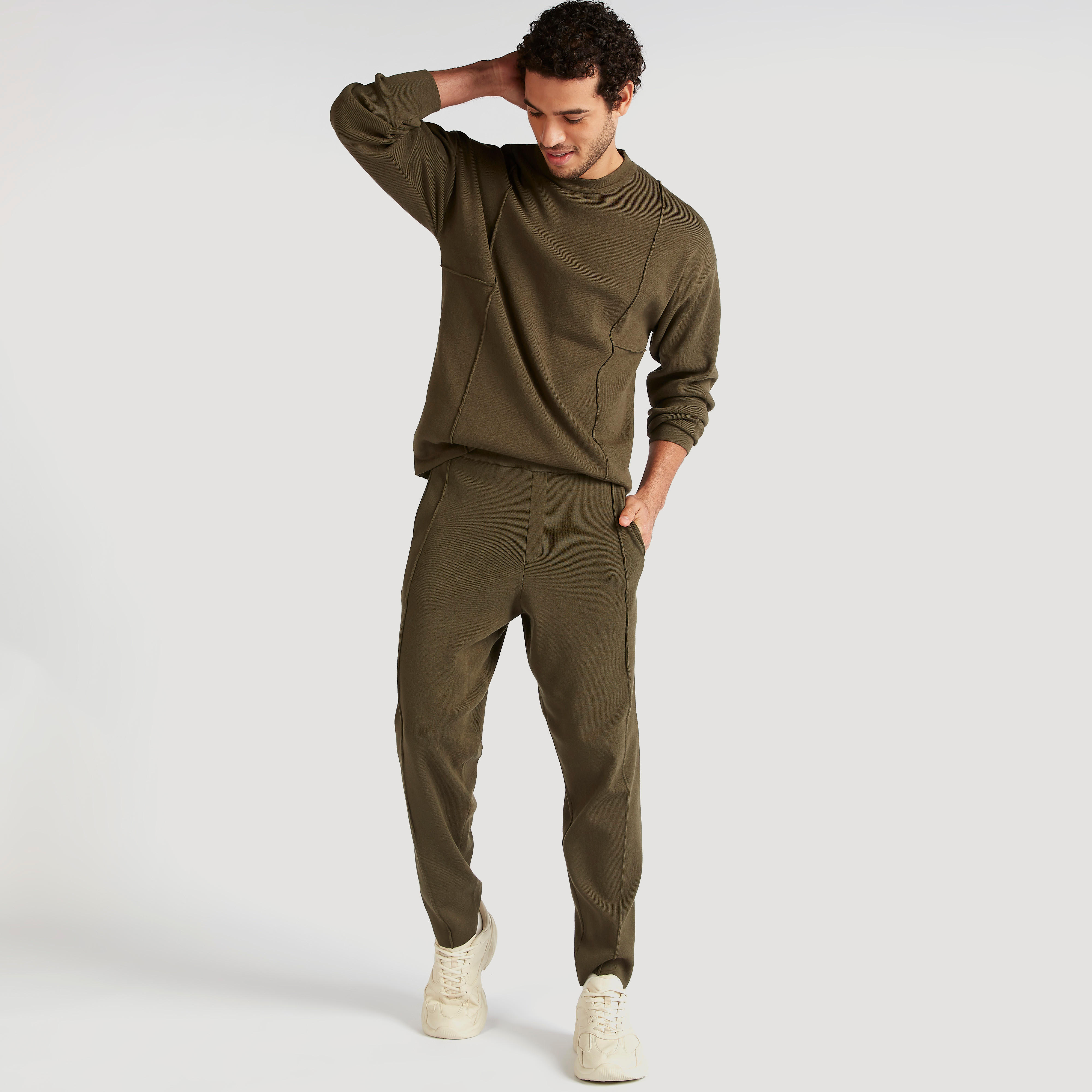 Iconic Solid Crew Neck Sweater with Long Sleeves-men-clothing-sweatersandpullovers-image-2