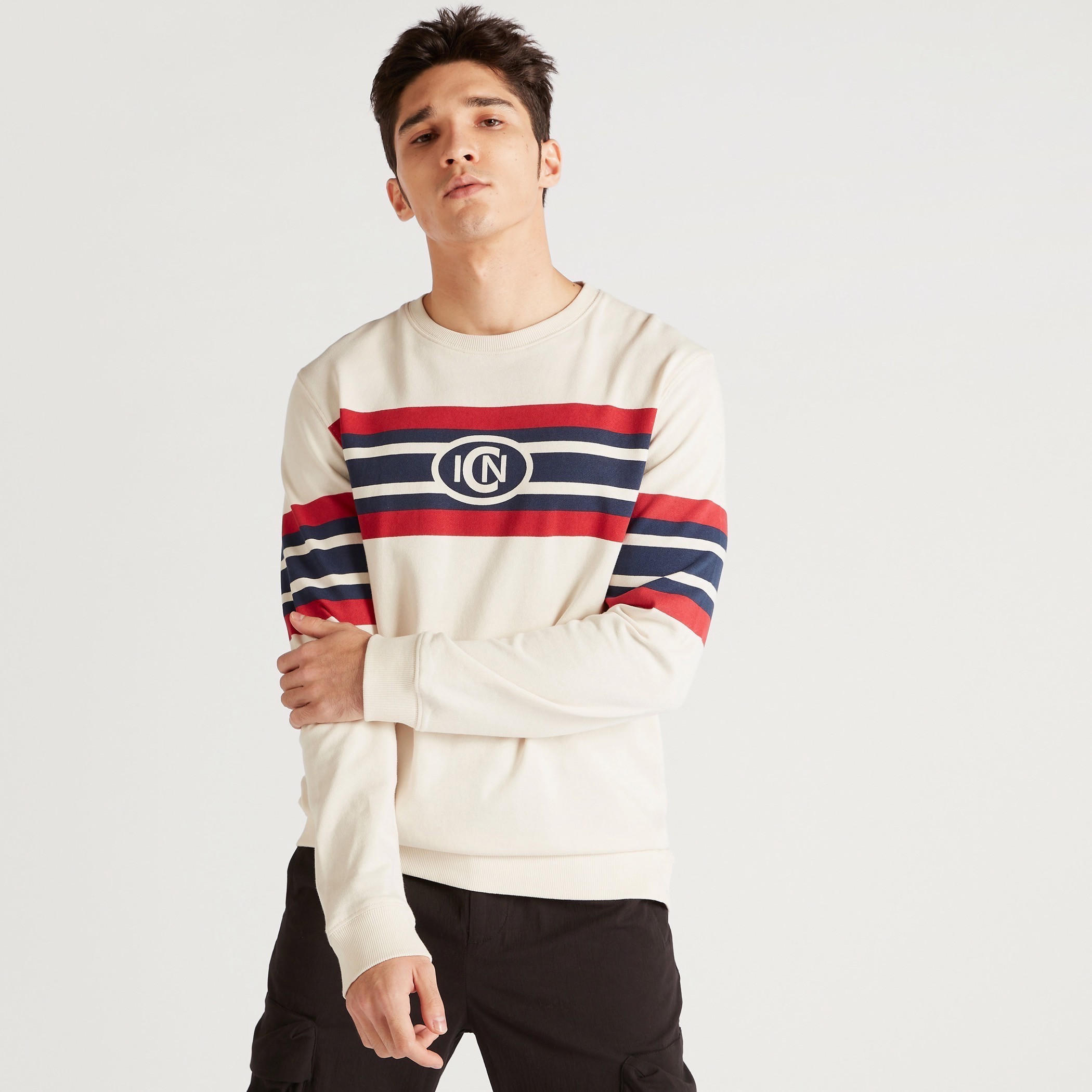 Iconic Printed Sweatshirt with Long Sleeves-men-winterwear-hoodiesandsweatshirts-image-1