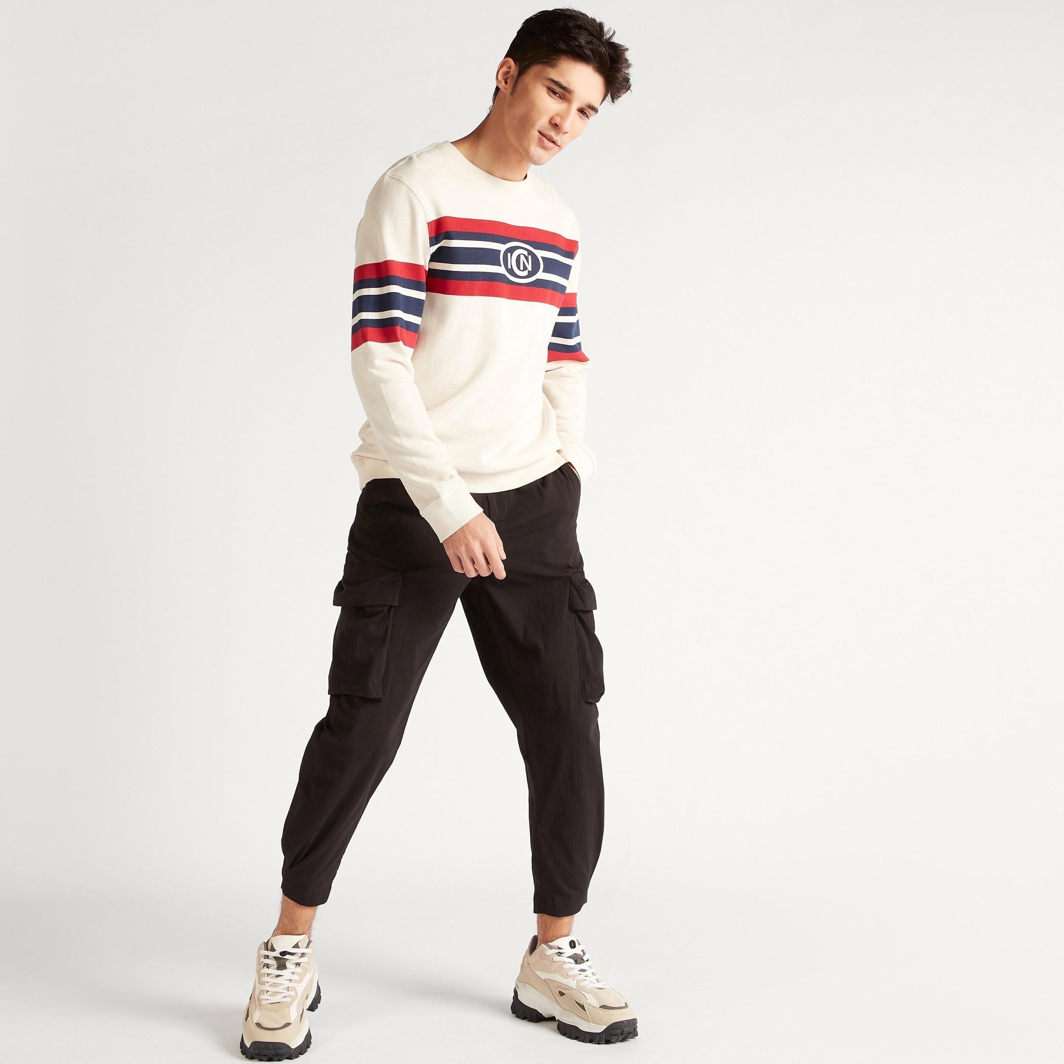 Iconic Printed Sweatshirt with Long Sleeves-men-winterwear-hoodiesandsweatshirts-image-2