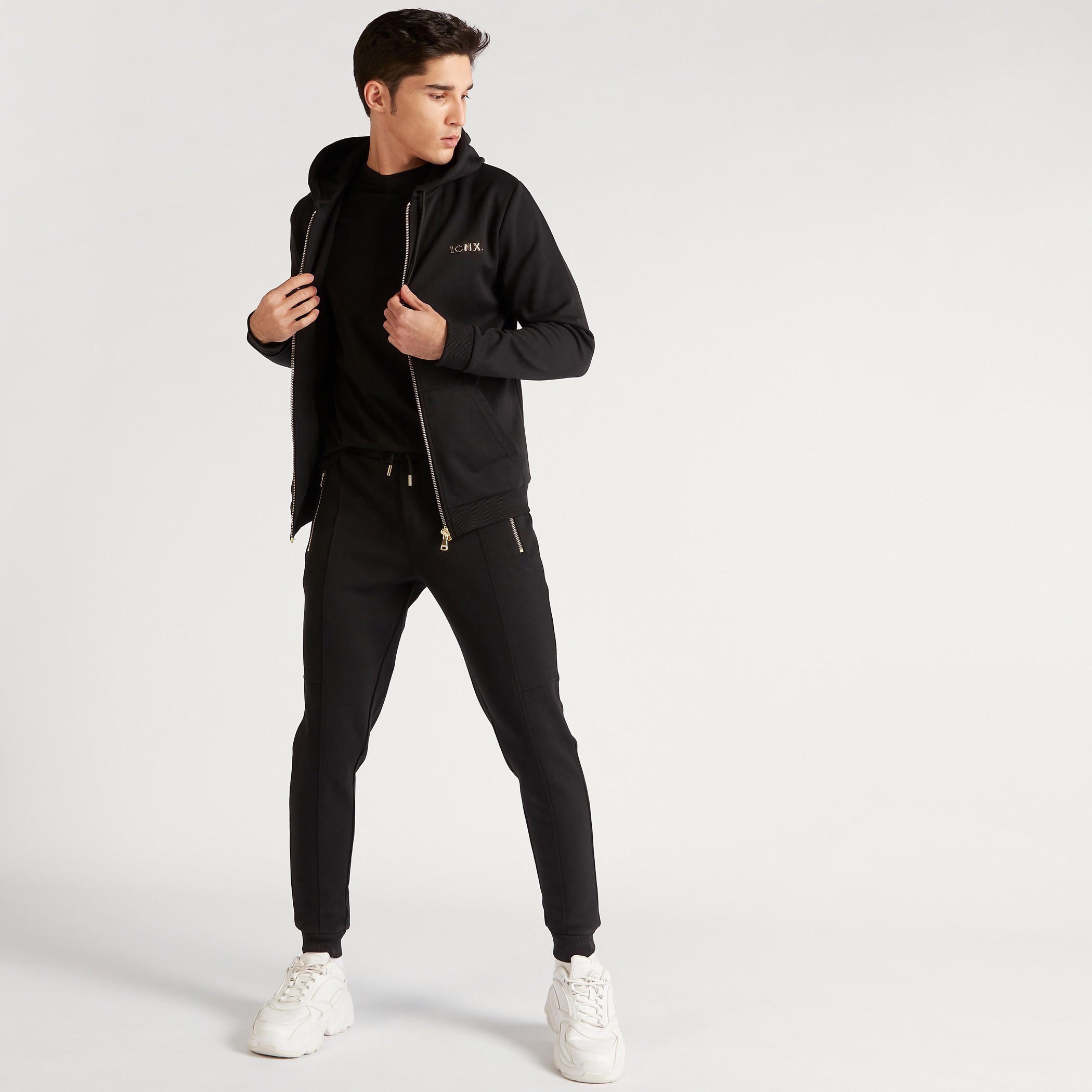 هودي سادة بسحّاب وجيوب وأكمام طويلة-men-winterwear-hoodiesandsweatshirts-image-6