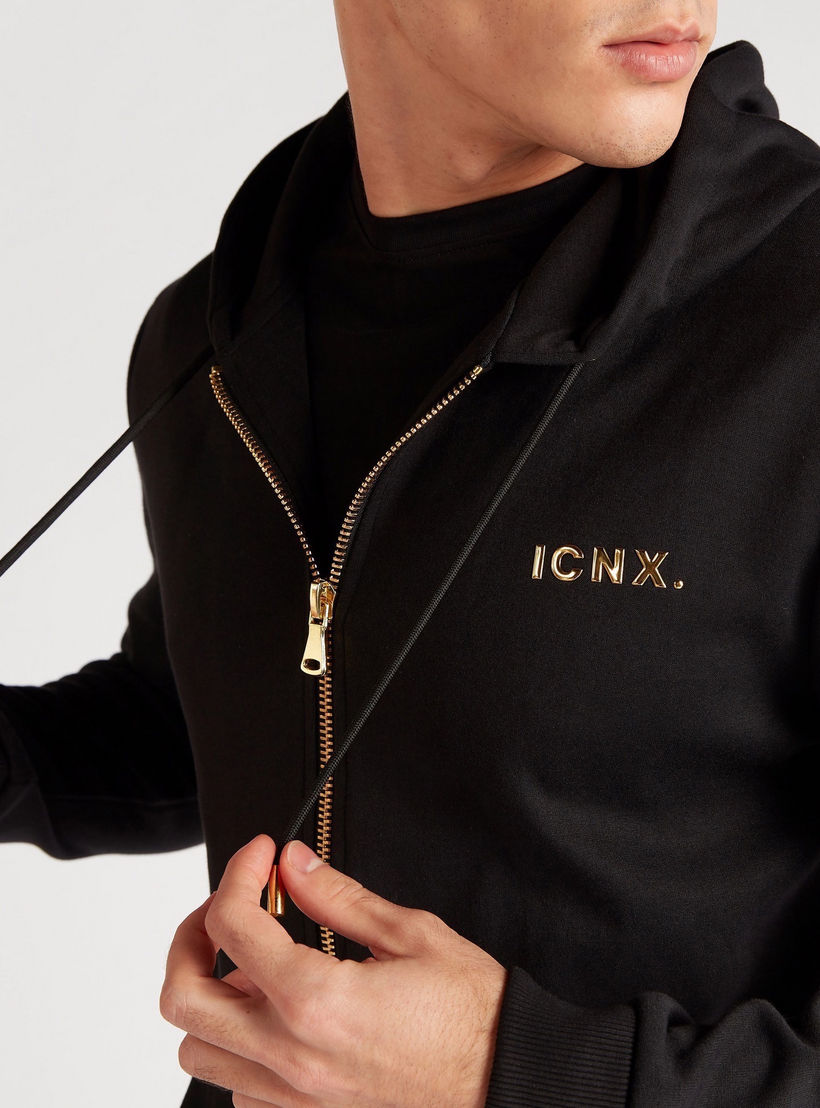هودي سادة بسحّاب وجيوب وأكمام طويلة-men-winterwear-hoodiesandsweatshirts-image-2