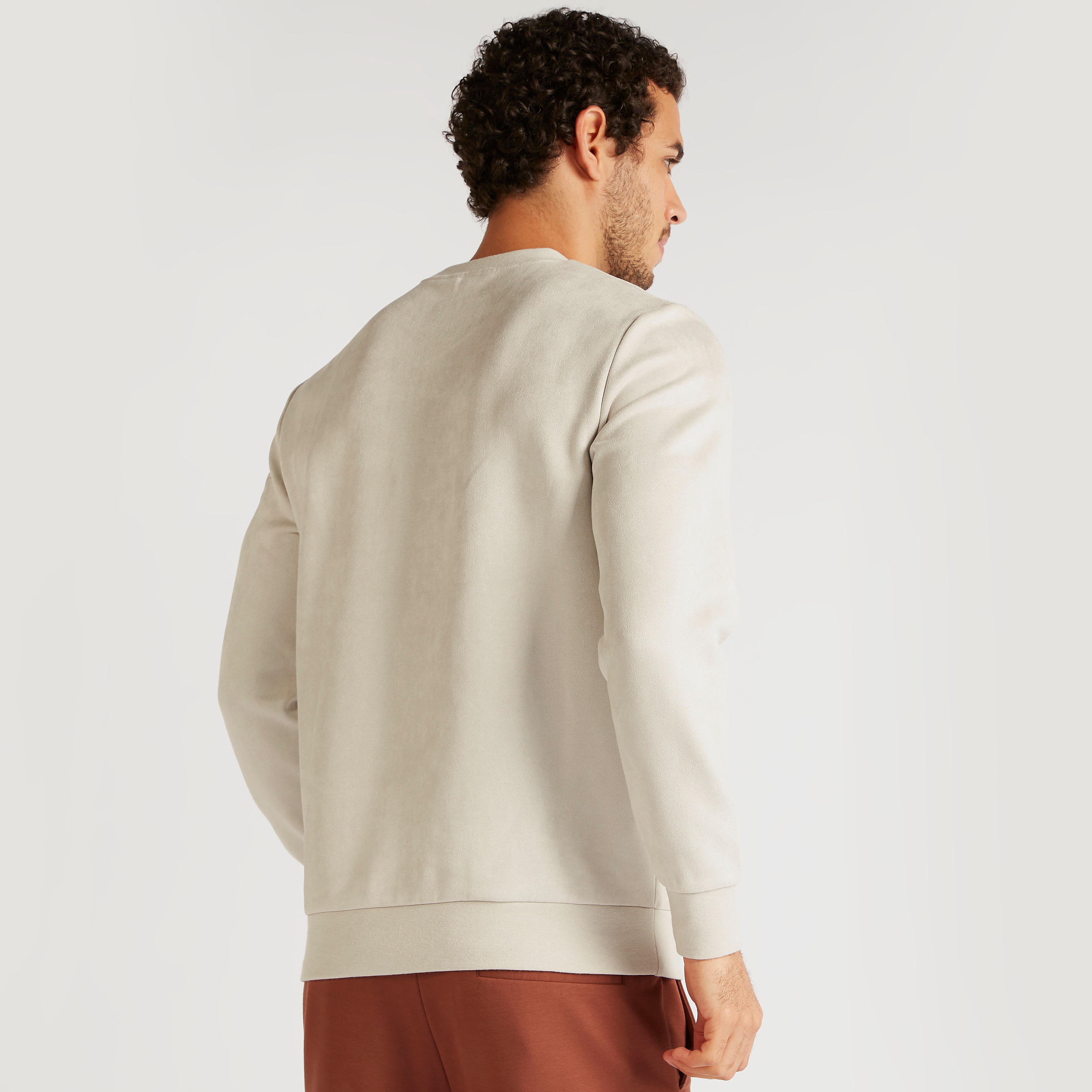 Iconic Crew Neck Sweatshirt with Long Sleeves-men-winterwear-hoodiesandsweatshirts-image-4