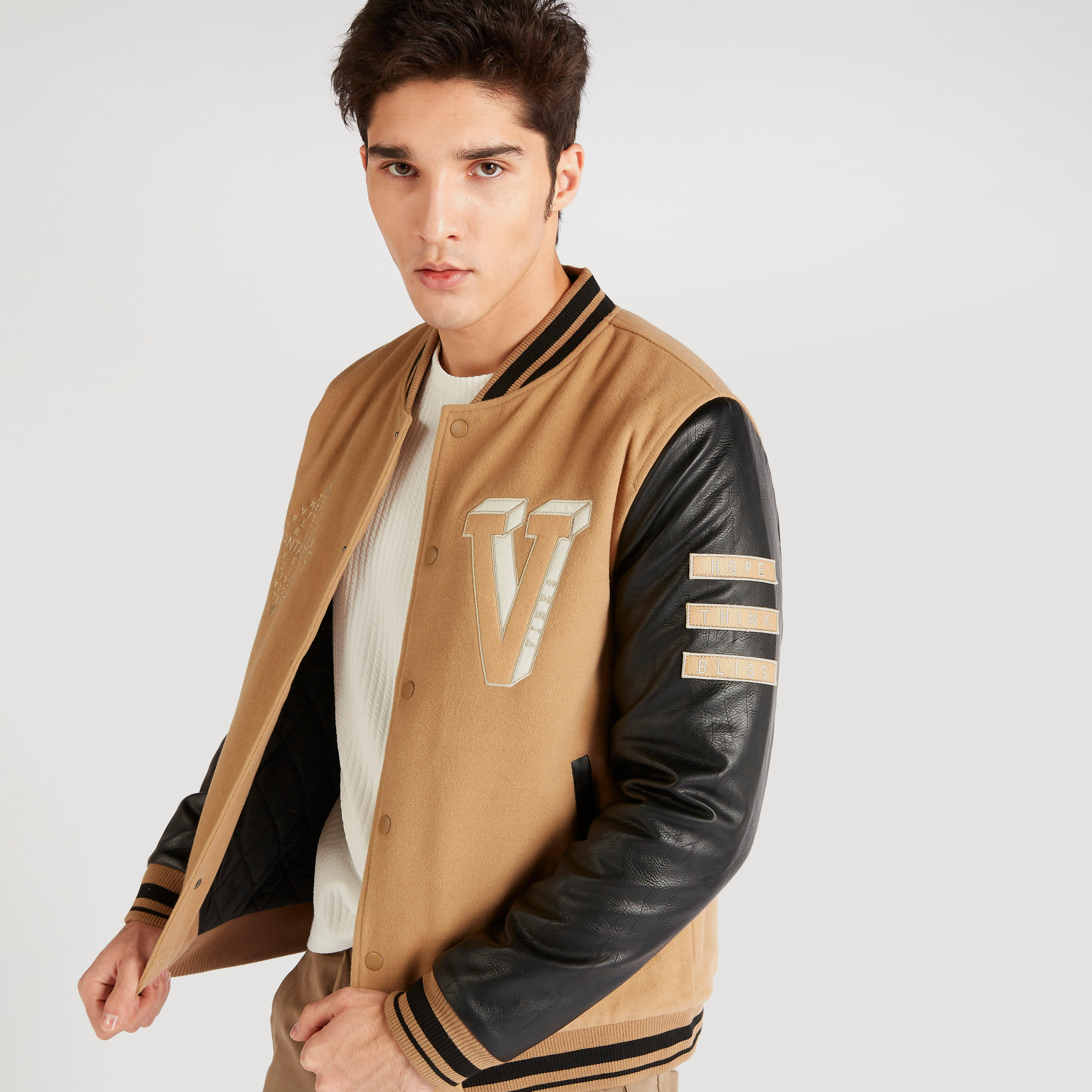 جاكيت خفيف مطرز بجيب وأزرار إغلاق من آيكونيك-men-clothing-jacketsandblazers-jackets-image-2