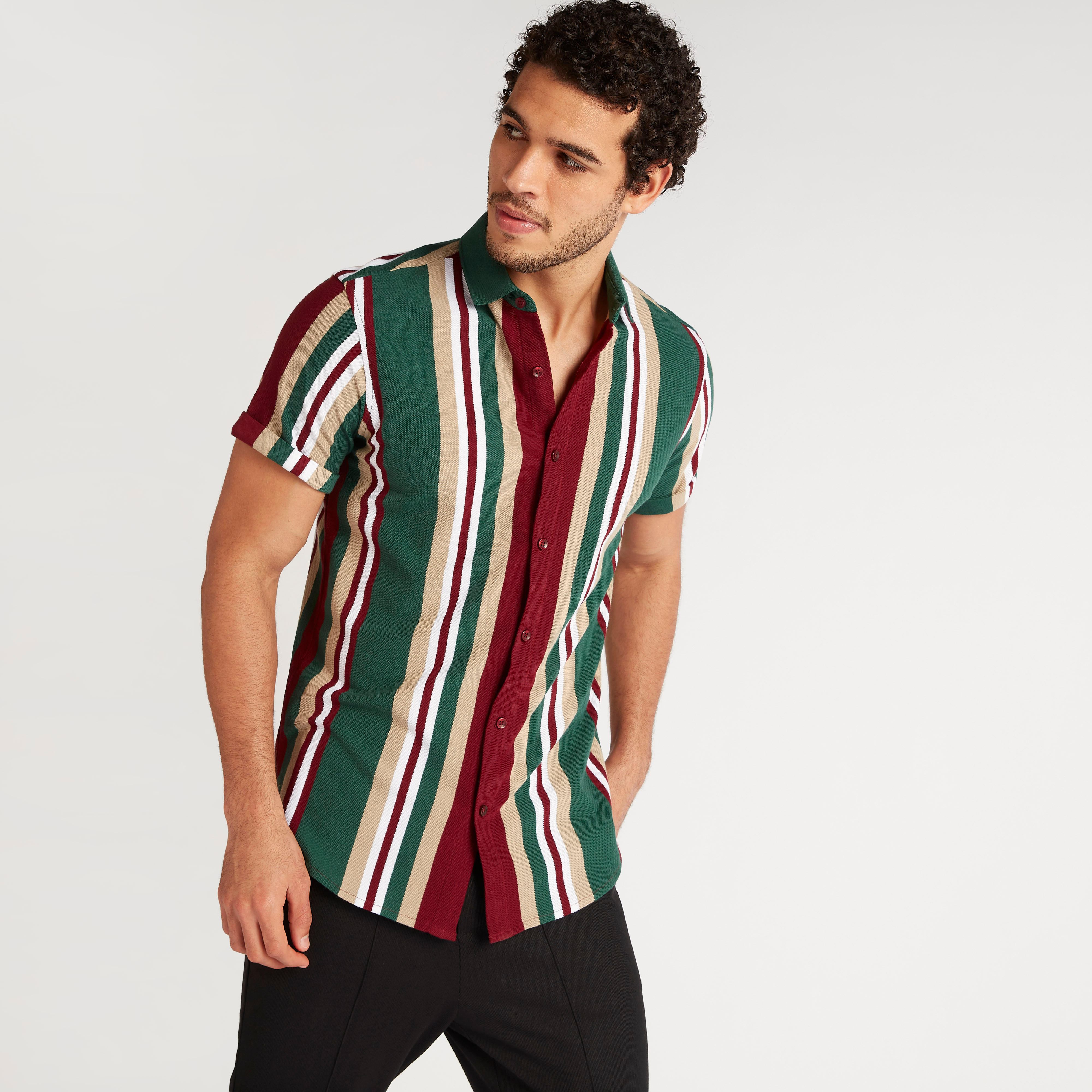 قميص مقلّم بأكمام قصيرة من آيكونيك-men-clothing-shirts-image-1