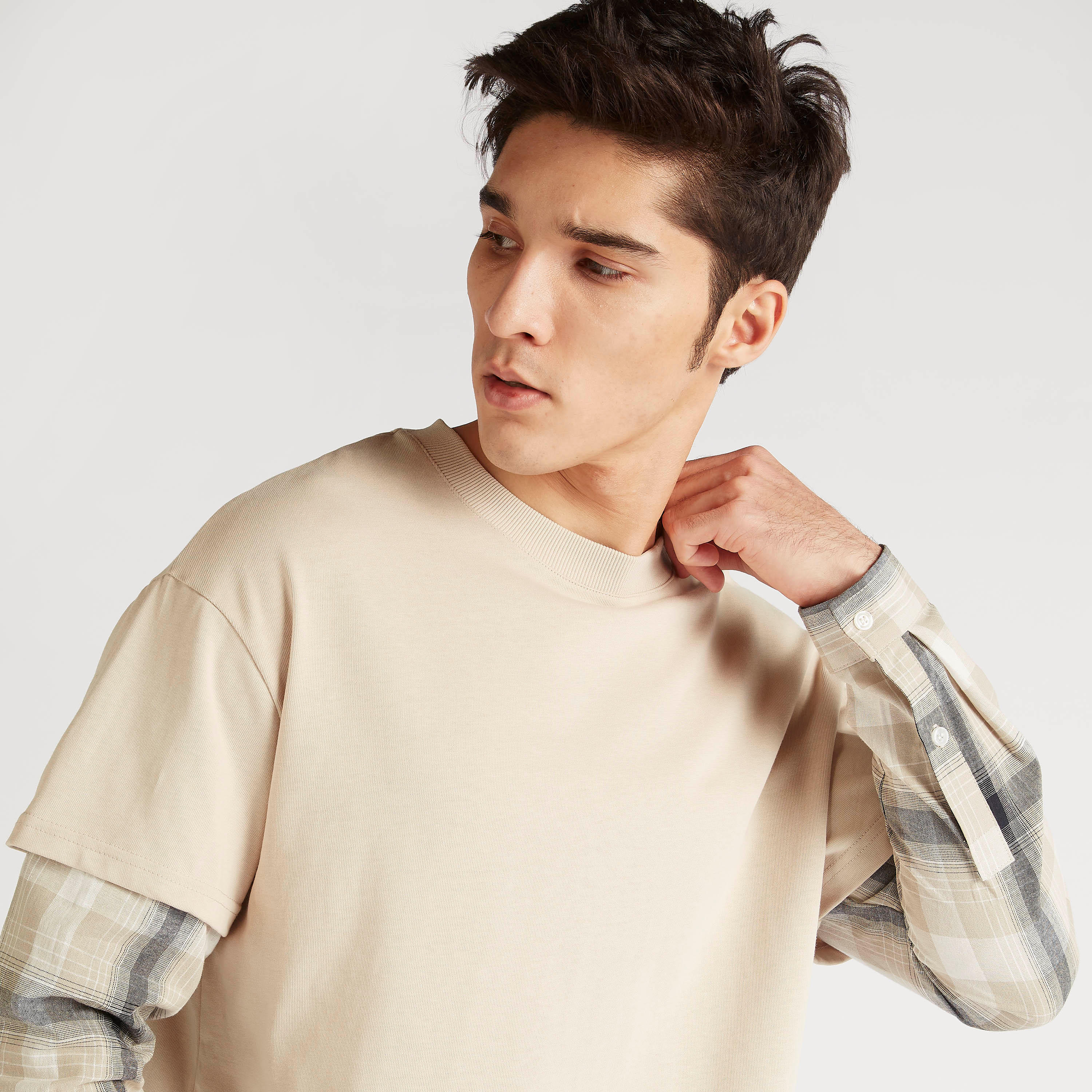 Iconic Checked Layered Sweatshirt with Crew Neck-men-winterwear-hoodiesandsweatshirts-image-2