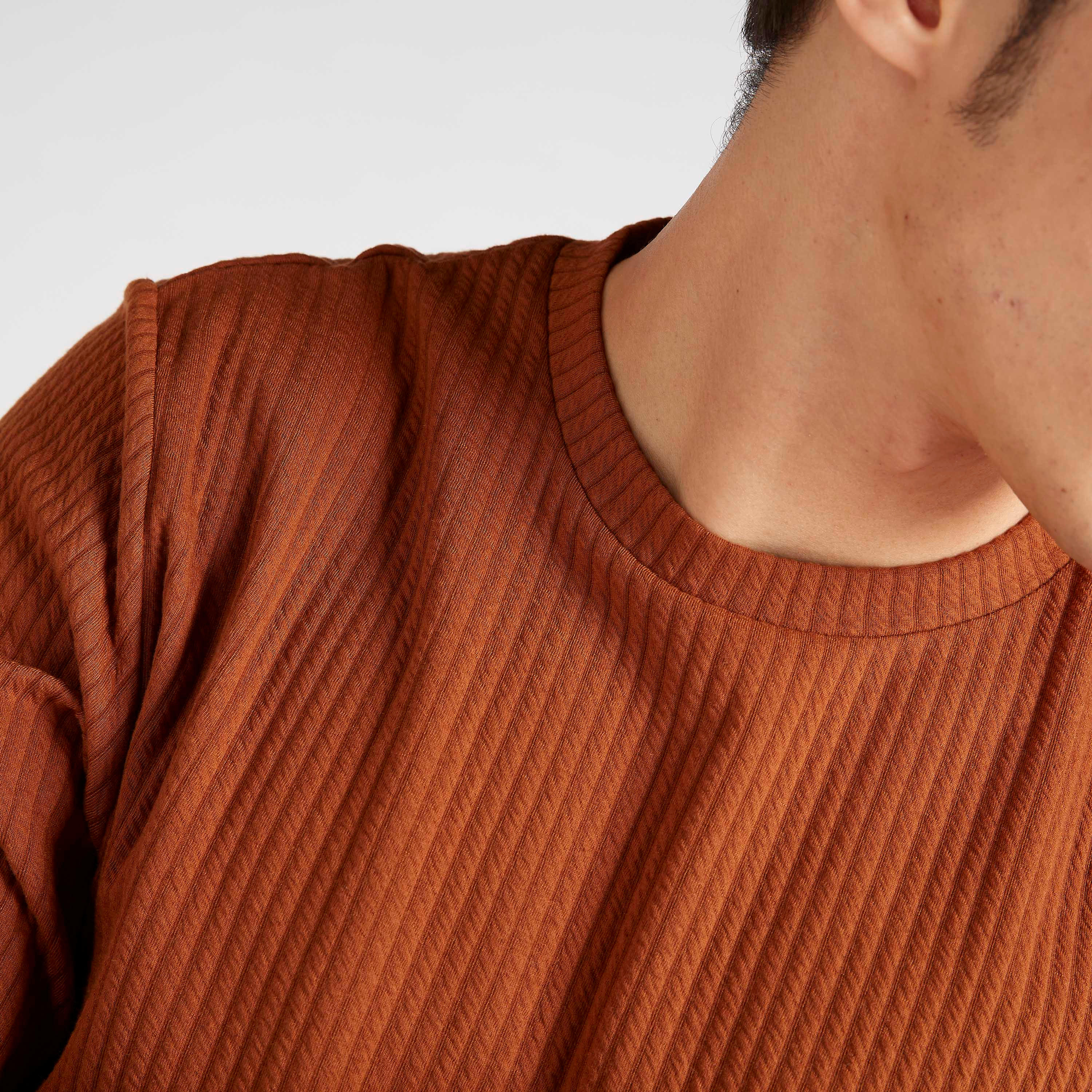 تيشيرت مضلّع بياقة ضيّقة وأكمام طويلة من آيكونيك-men-clothing-tshirtsandpolos-tshirts-image-8