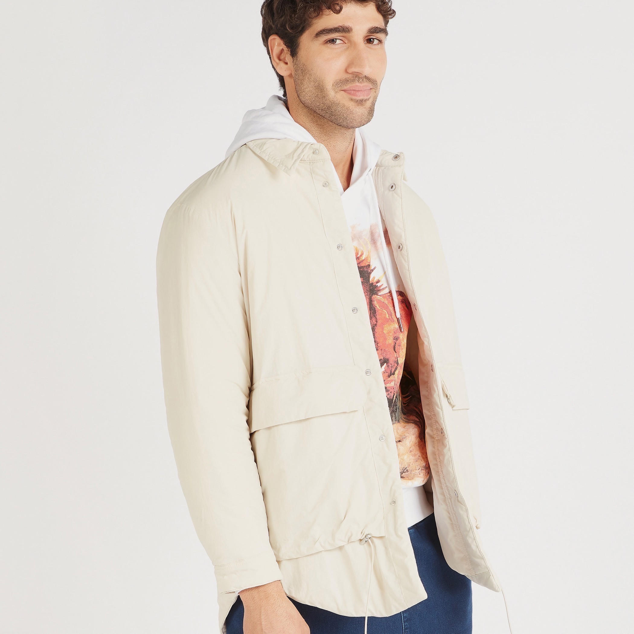 معطف سادة بأكمام طويلة وجيوب من آيكونيك-men-clothing-jacketsandblazers-jackets-image-2