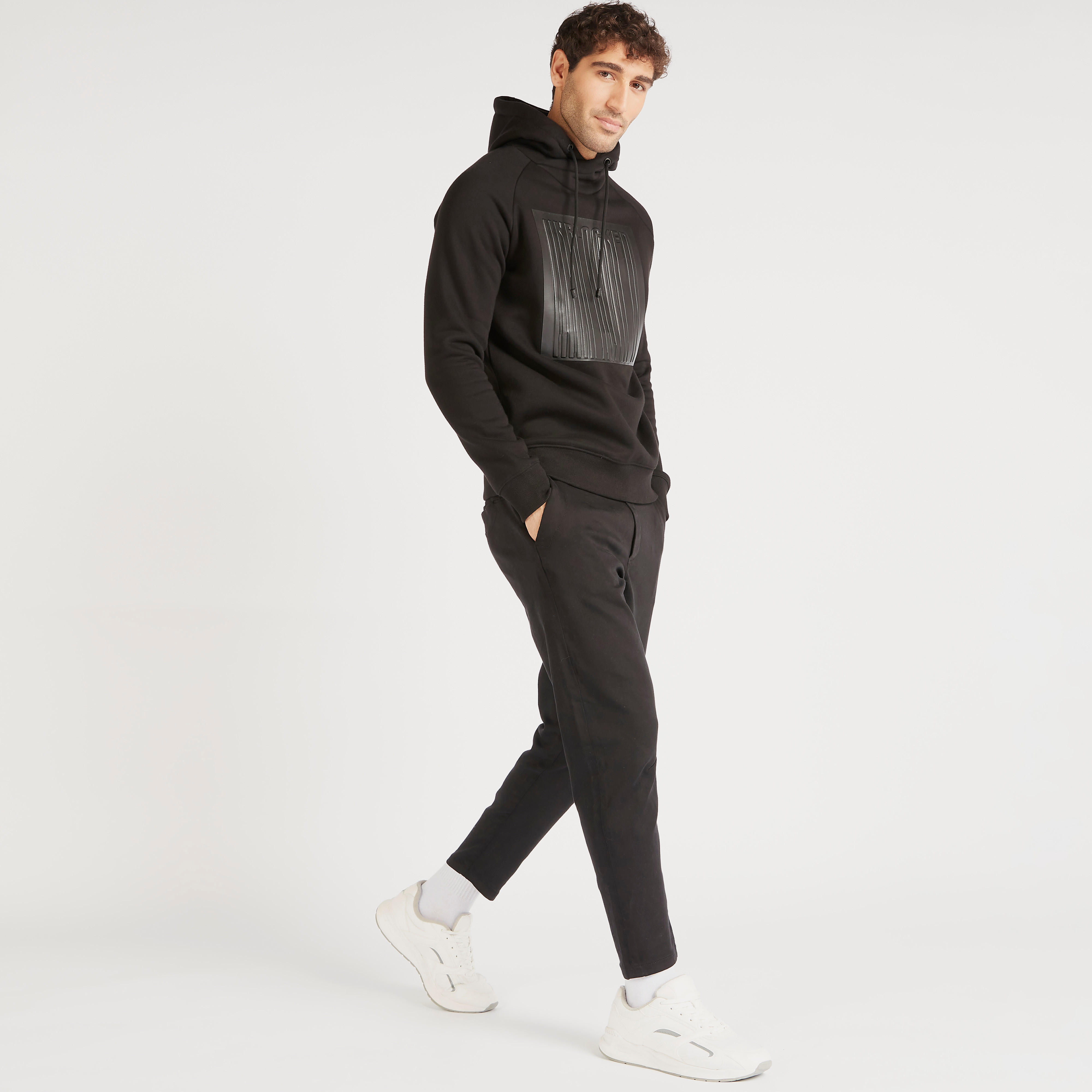 سويت شيرت بارز الملمس بقبعة وأكمام طويلة من آيكونيك-men-winterwear-hoodiesandsweatshirts-image-2
