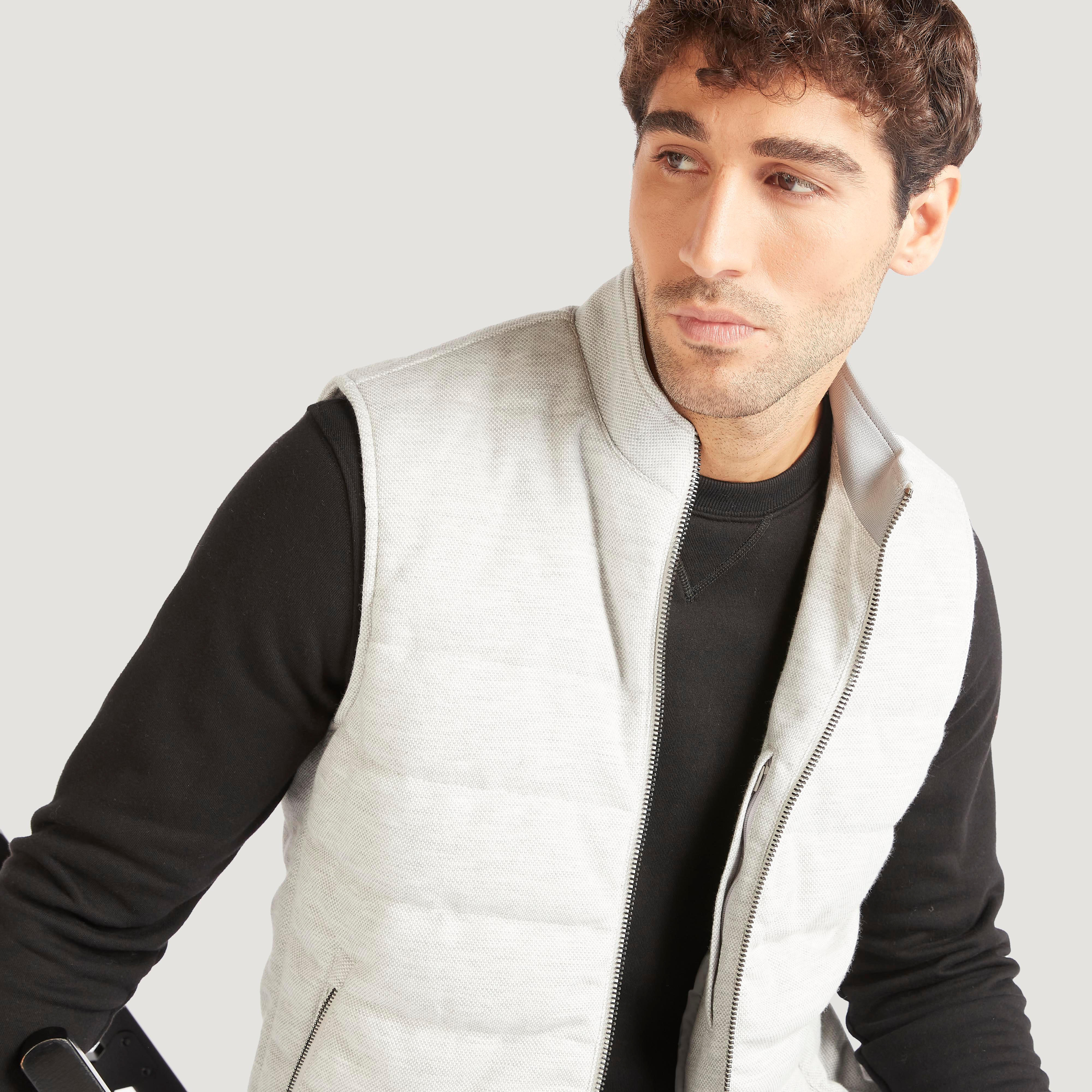 Iconic Textured Zip Through Gilet with Pockets-men-clothing-jacketsandblazers-jackets-image-3