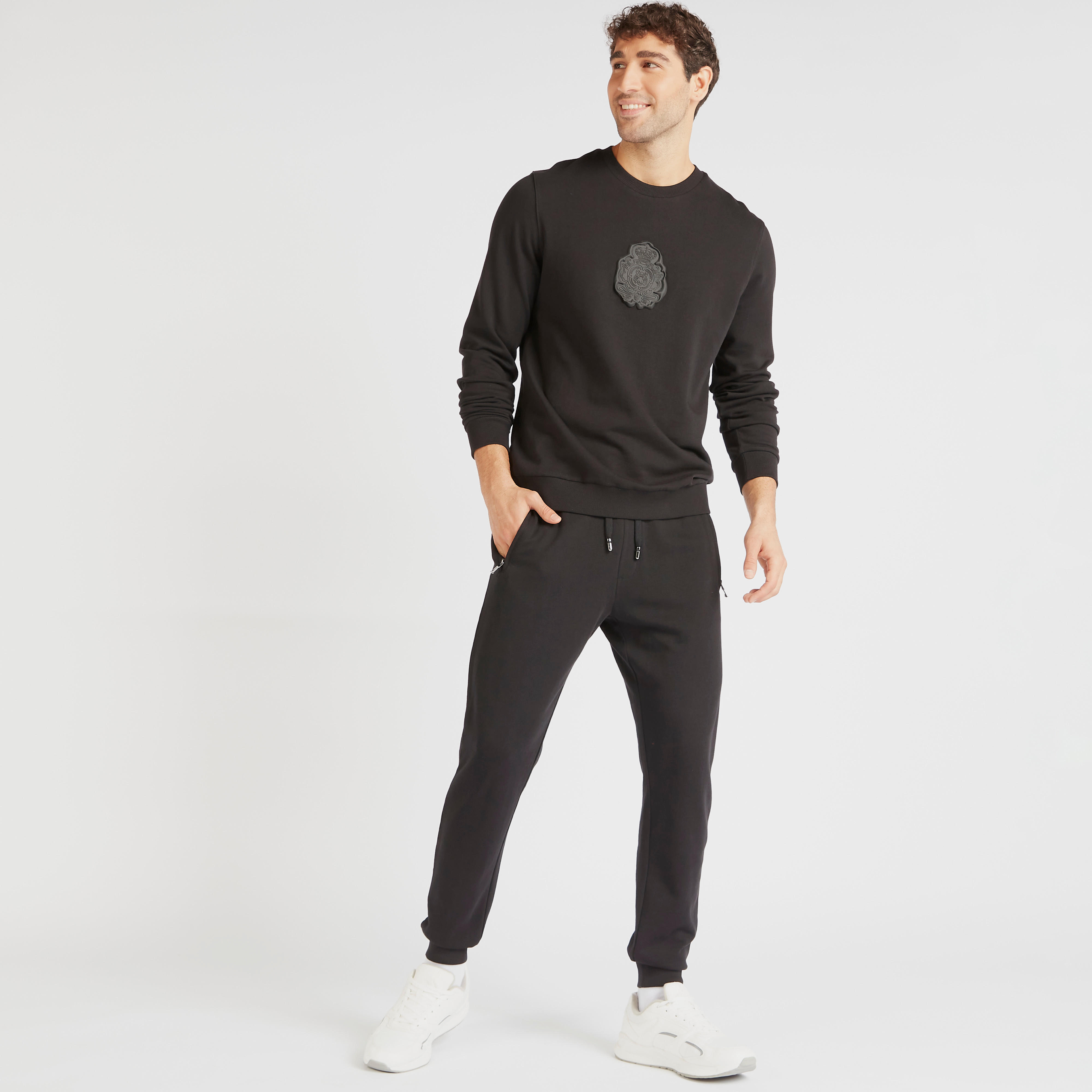 سويت شيرت بأكمام طويلة وياقة ضيّقة وتفاصيل مزخرفة من آيكونيك-men-winterwear-hoodiesandsweatshirts-image-8