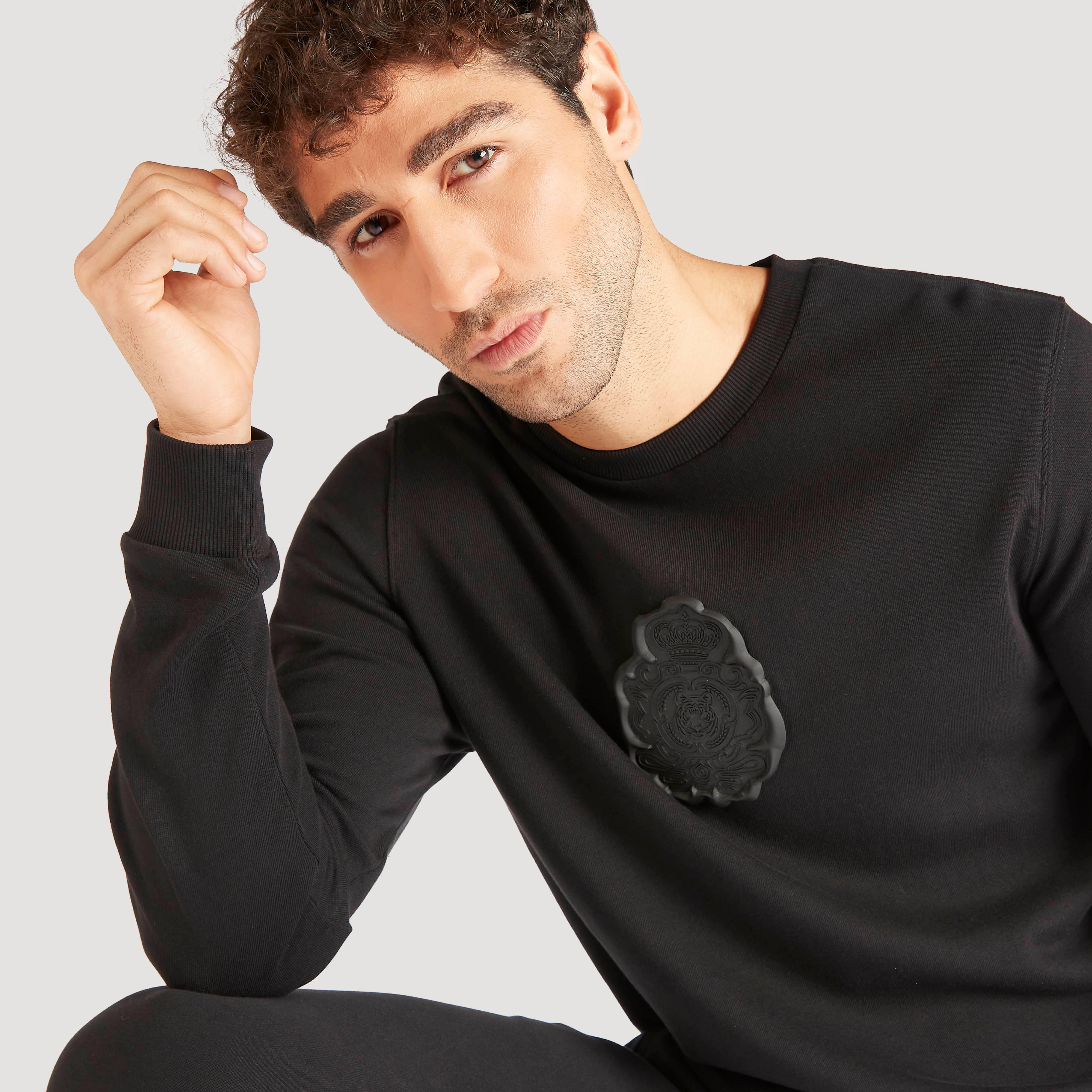 سويت شيرت بأكمام طويلة وياقة ضيّقة وتفاصيل مزخرفة من آيكونيك-men-winterwear-hoodiesandsweatshirts-image-9
