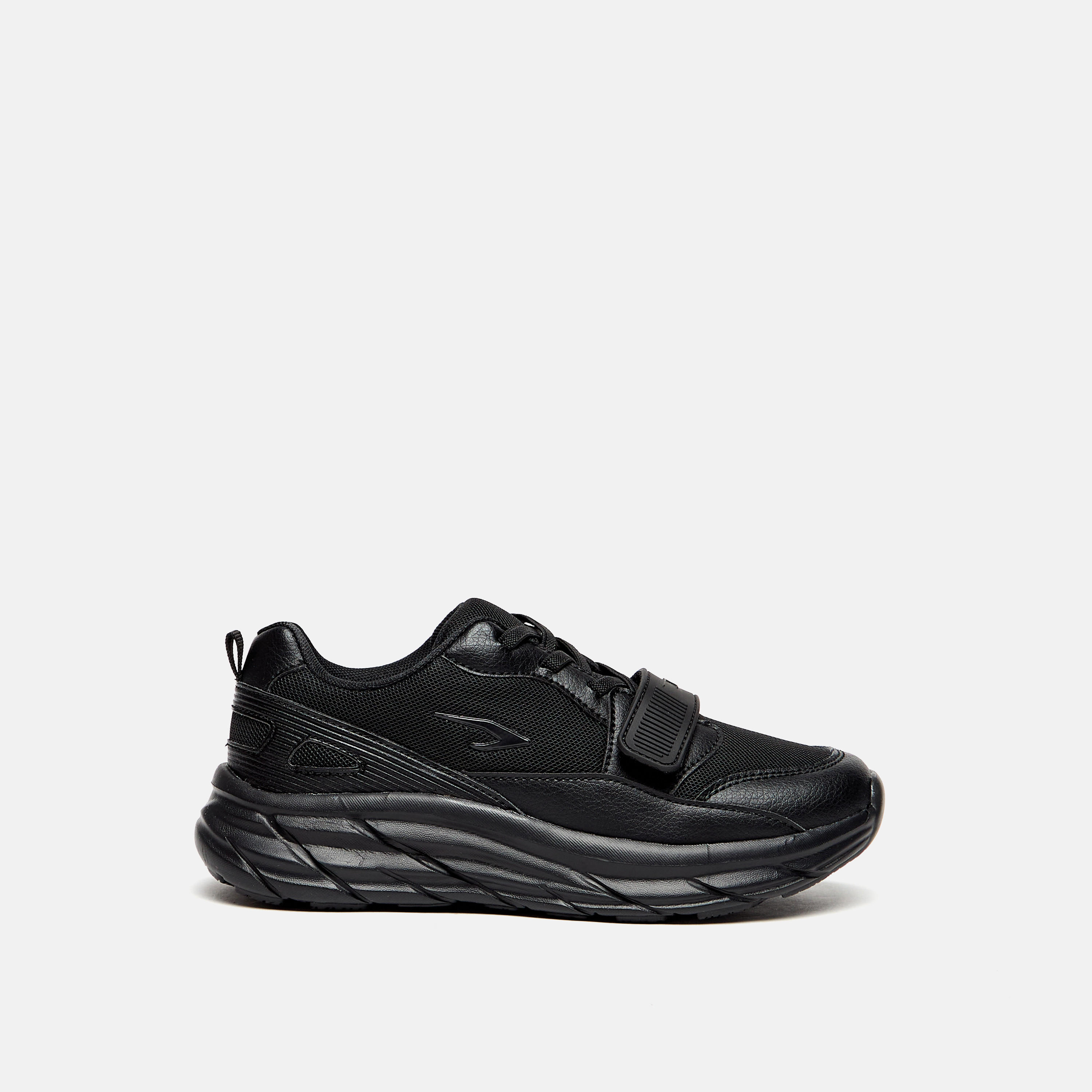 حذاء رياضي بشريط إغلاق لاصق للأطفال من داش-boys-shoes-schoolshoes-image-3