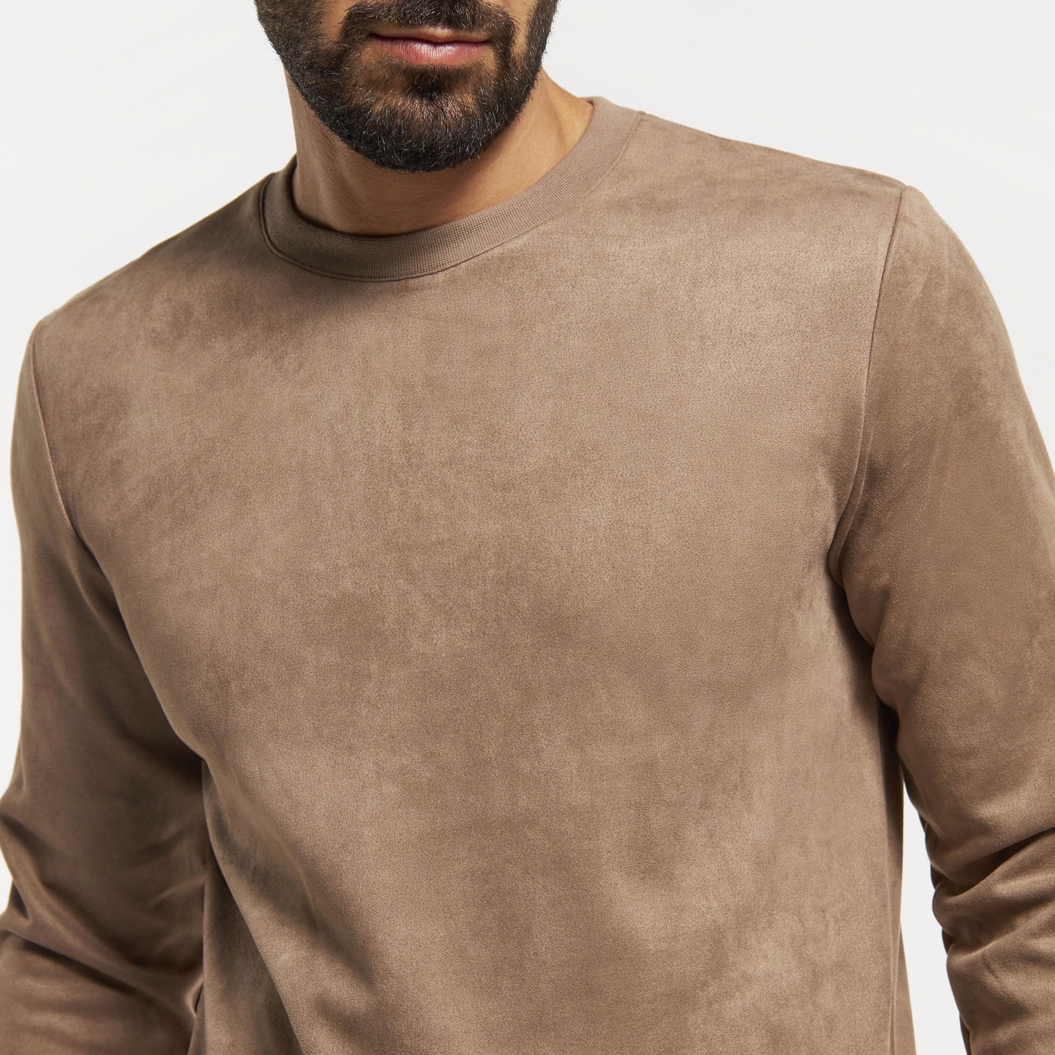 سويت شيرت بياقة ضيّقة وأكمام طويلة وطبعات من آيكونيك-men-winterwear-hoodiesandsweatshirts-image-1