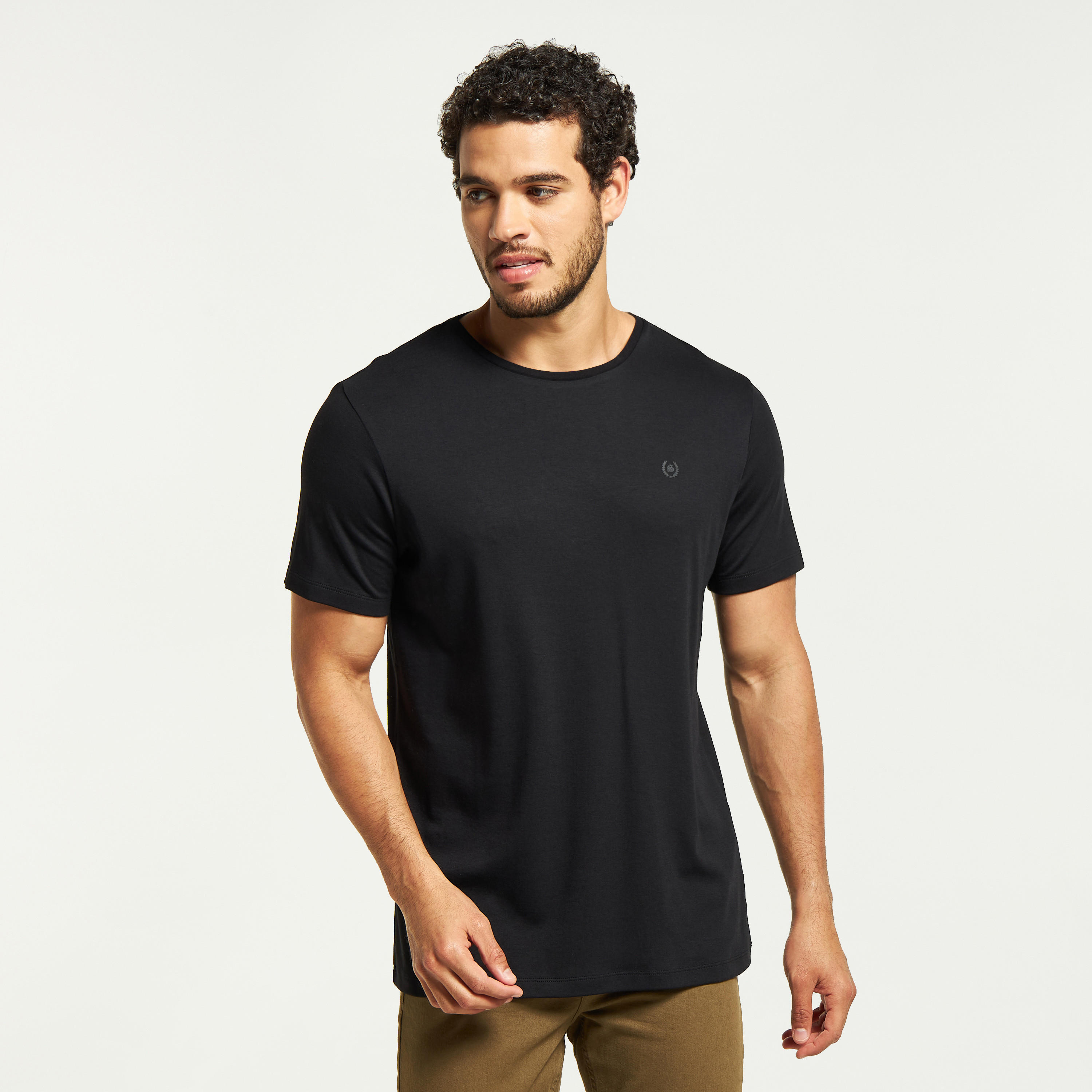 تيشيرت بياقة ضيّقة وأكمام قصيرة من آيكونيك-men-clothing-tshirtsandpolos-tshirts-image-5