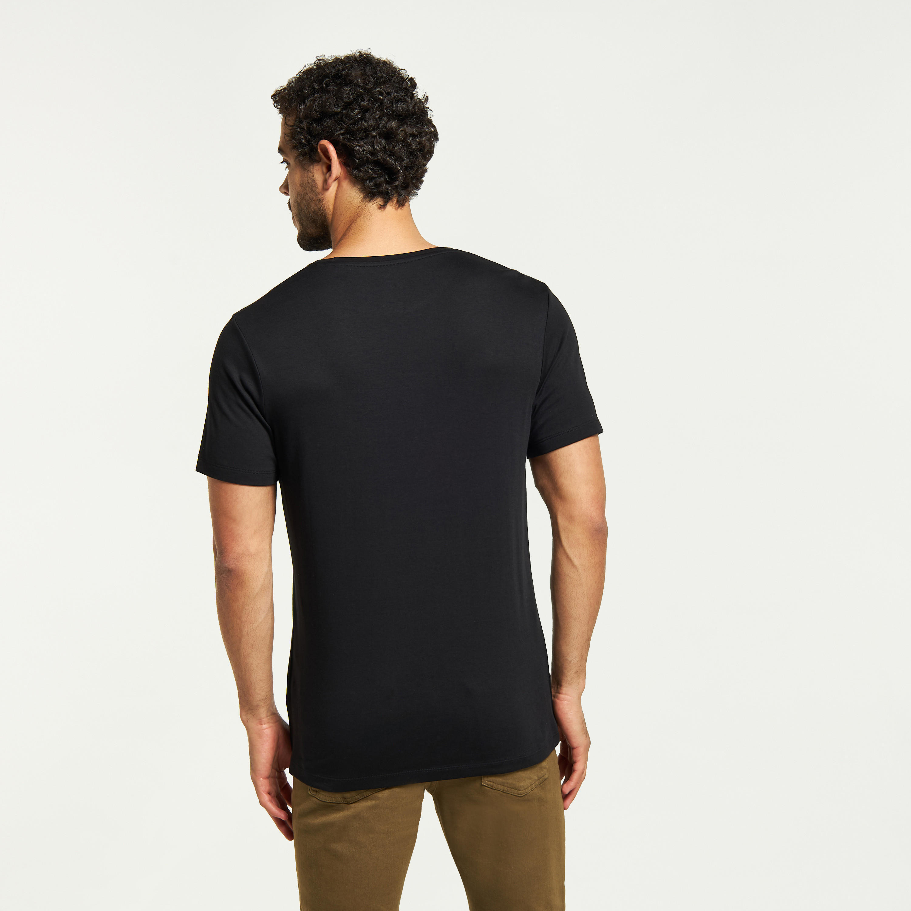 تيشيرت بياقة ضيّقة وأكمام قصيرة من آيكونيك-men-clothing-tshirtsandpolos-tshirts-image-7
