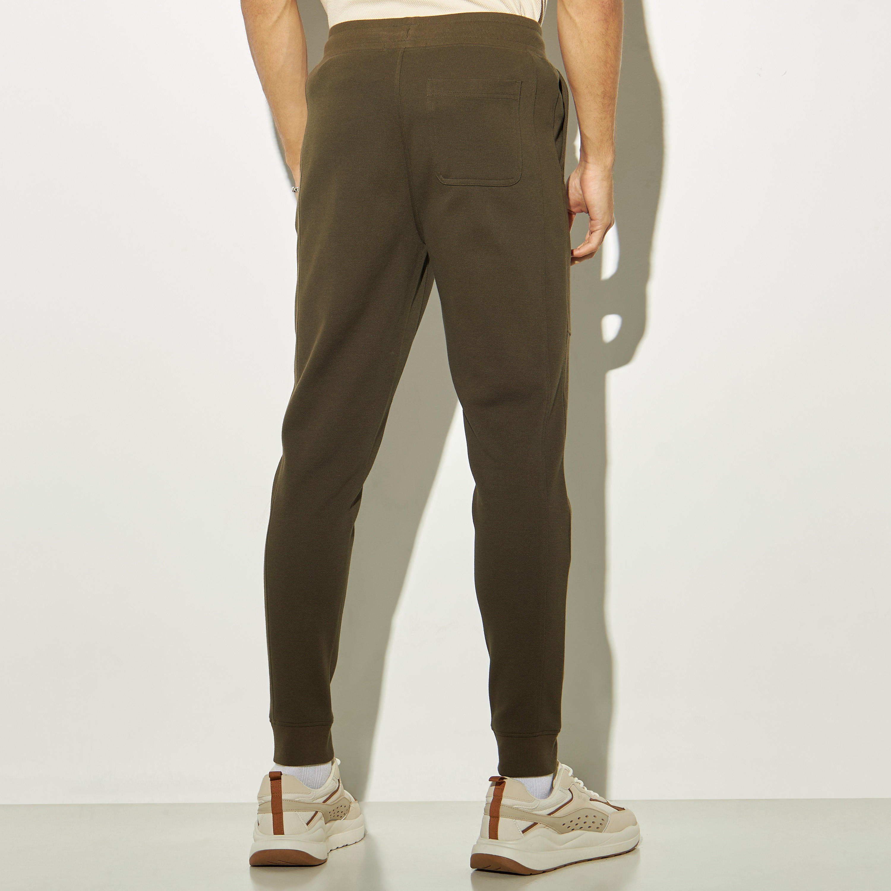 Iconic Solid Joggers with Zippered Pockets and Drawstring Closure-men-clothing-bottoms-joggers-image-3