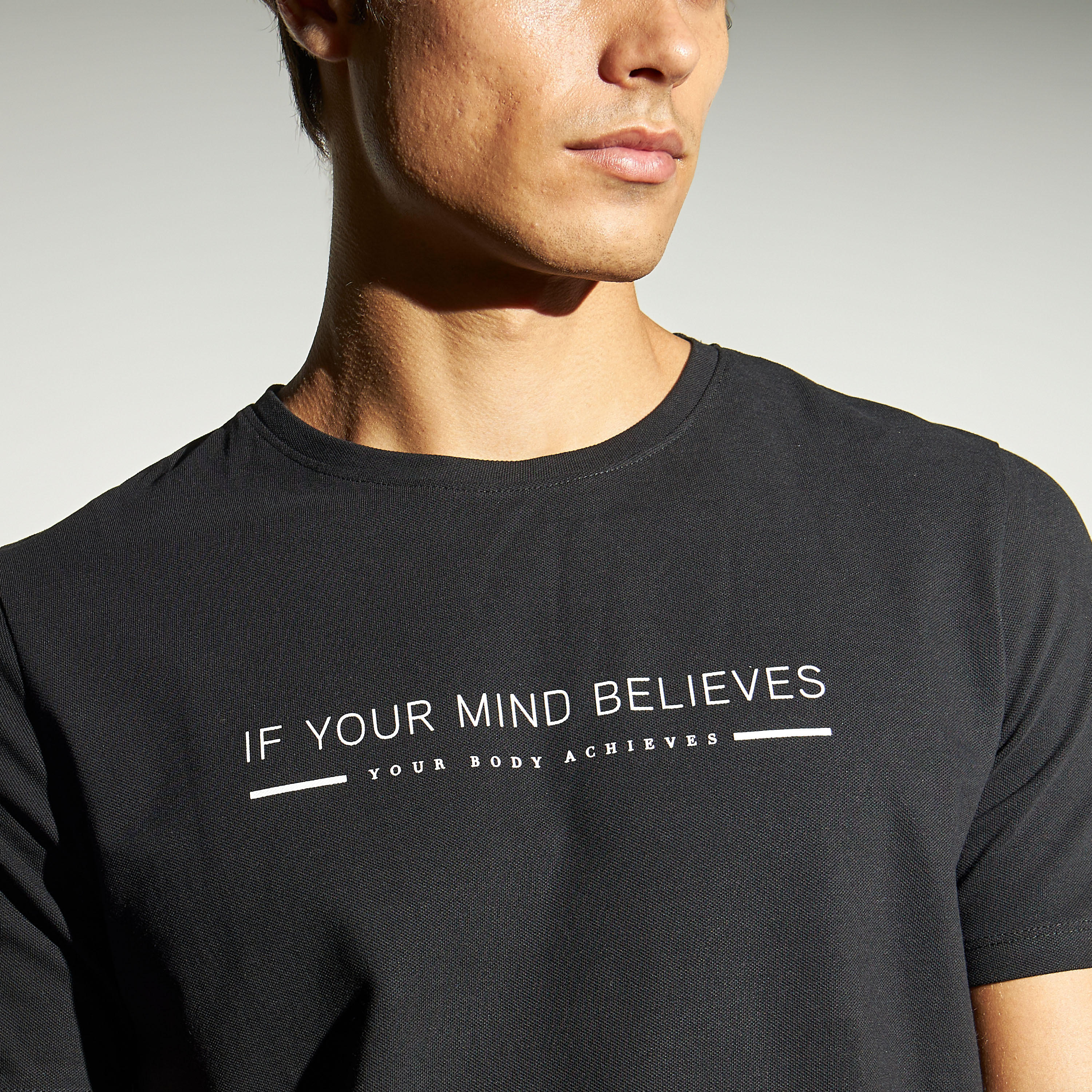 تيشيرت بطبعات بياقة ضيّقة من آيكونيك-men-clothing-tshirtsandpolos-tshirts-image-4