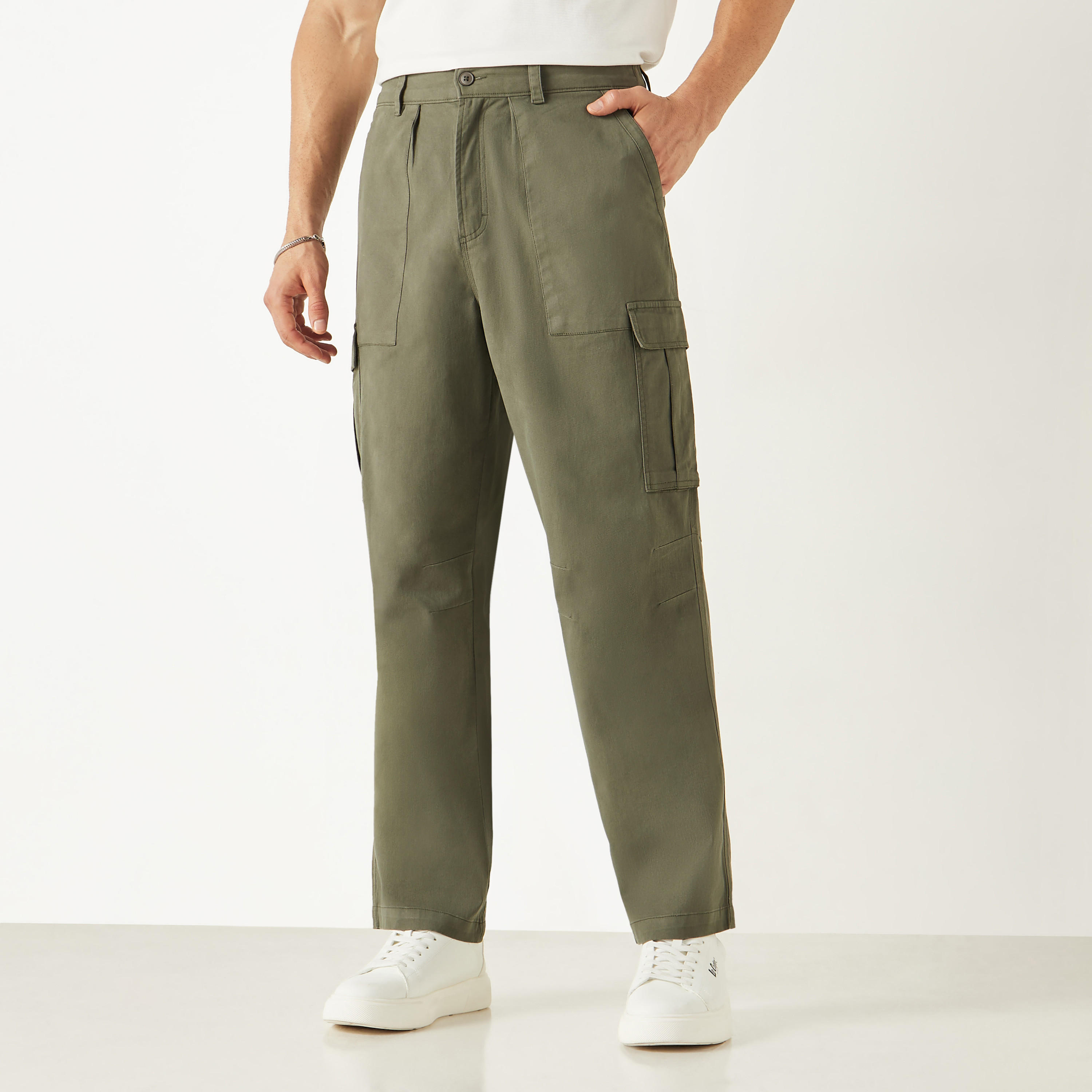 Iconic Solid Mid-Rise Relaxed Fit Pants with Cargo Pockets-men-clothing-bottoms-trousersandchinos-trousers-image-1
