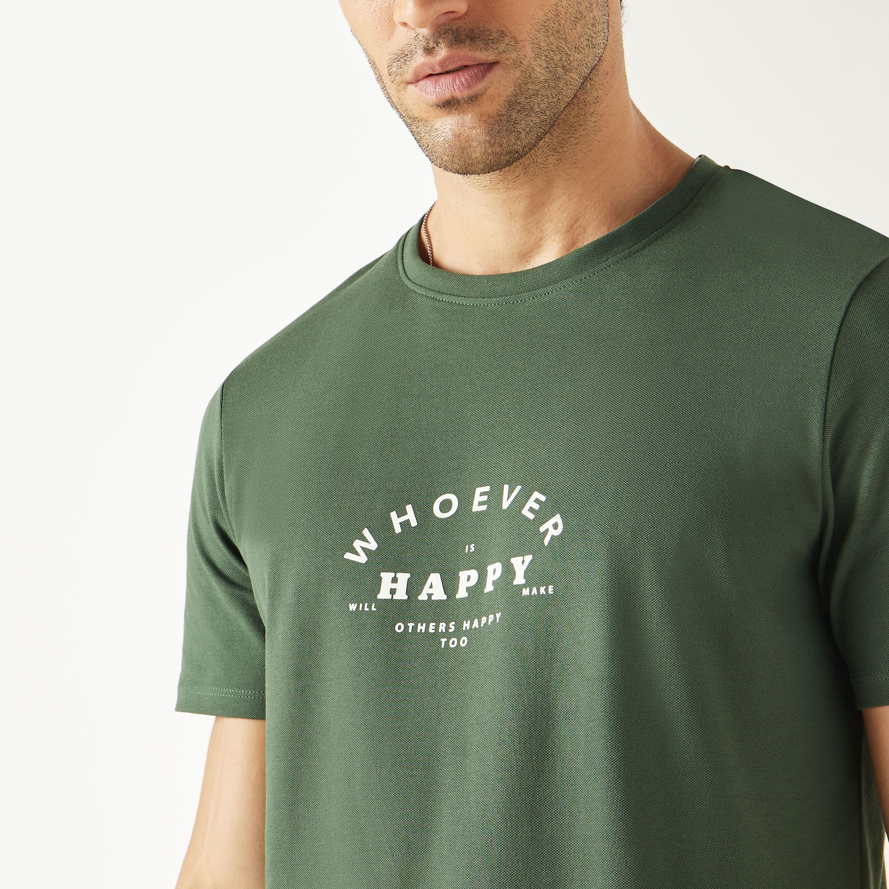 تيشيرت بأكمام قصيرة وطبعات تايبوجرافيك من آيكونيك-men-clothing-tshirtsandpolos-tshirts-image-16
