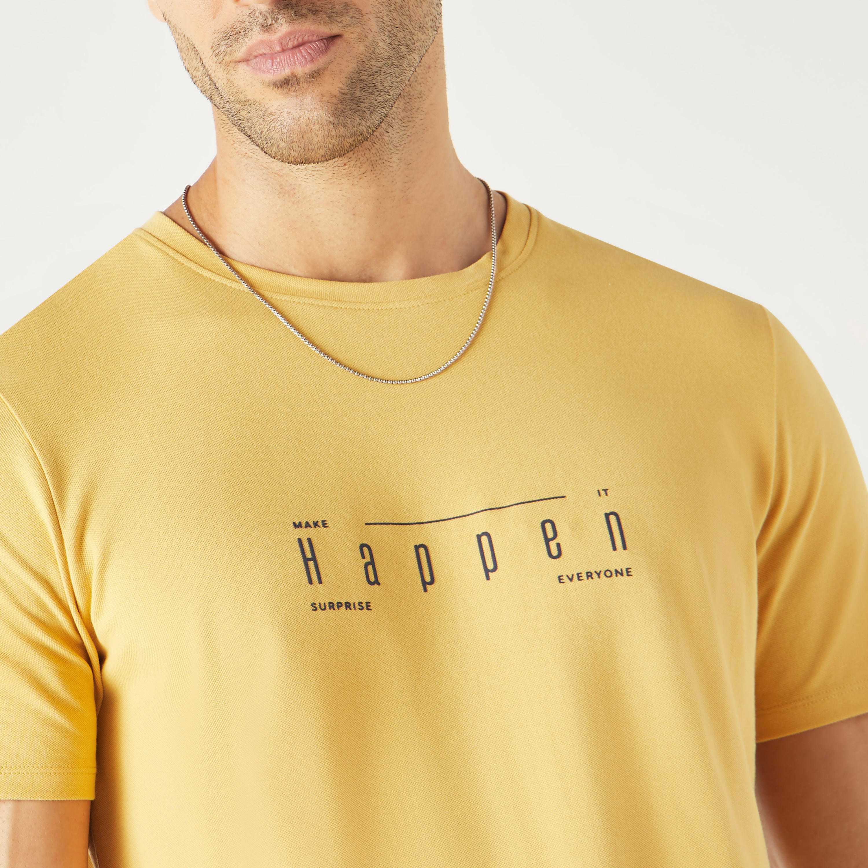 تيشيرت بأكمام قصيرة وطبعات تايبوجرافيك من آيكونيك-men-clothing-tshirtsandpolos-tshirts-image-8